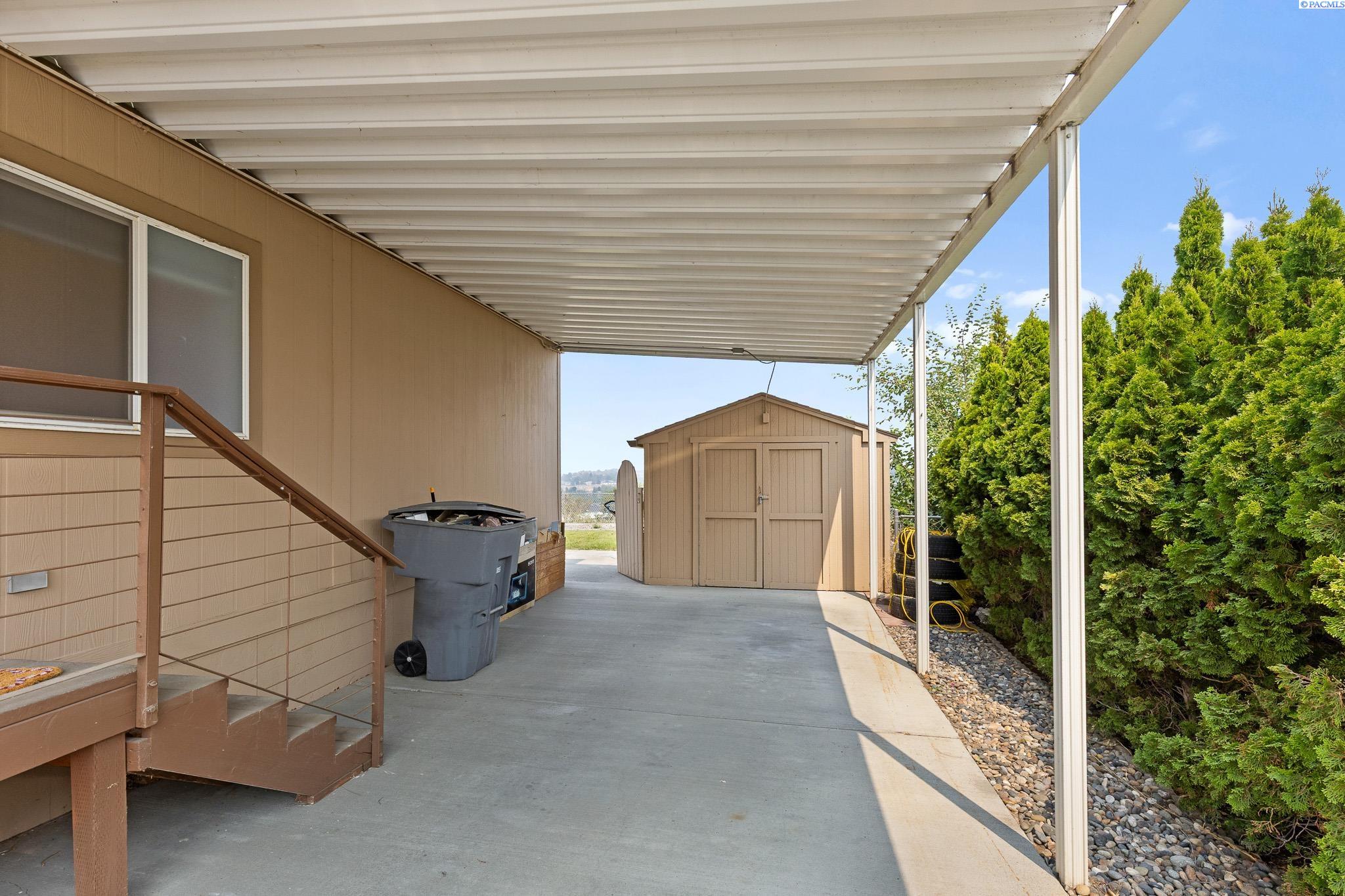 2416 City View Dr, Richland, WA 99352