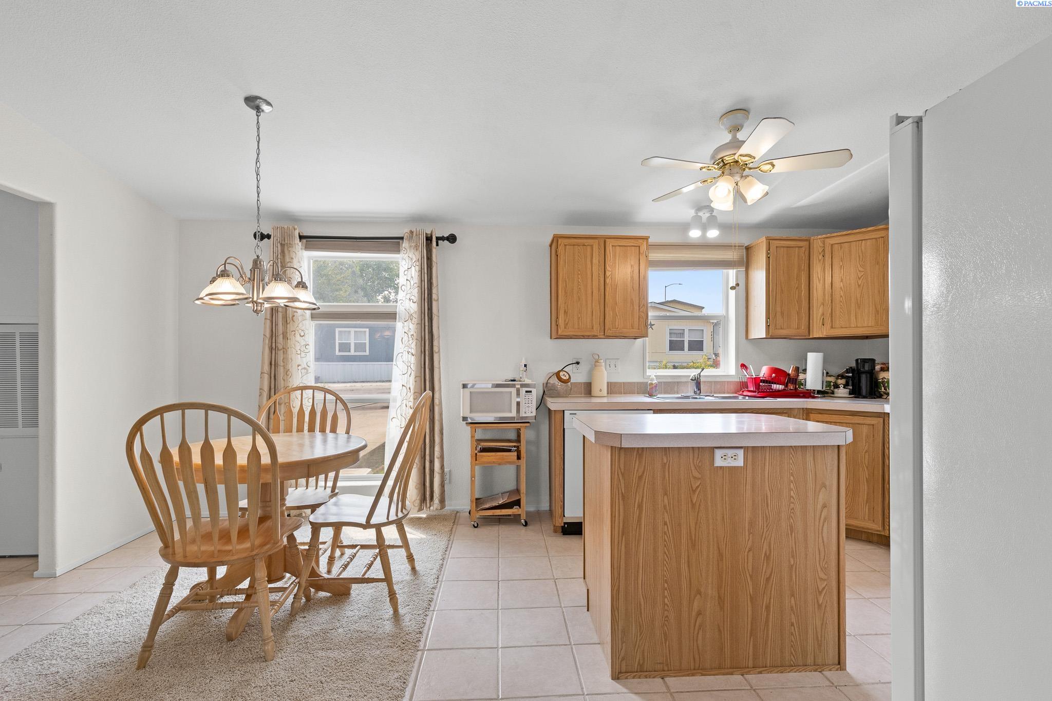 2416 City View Dr, Richland, WA 99352