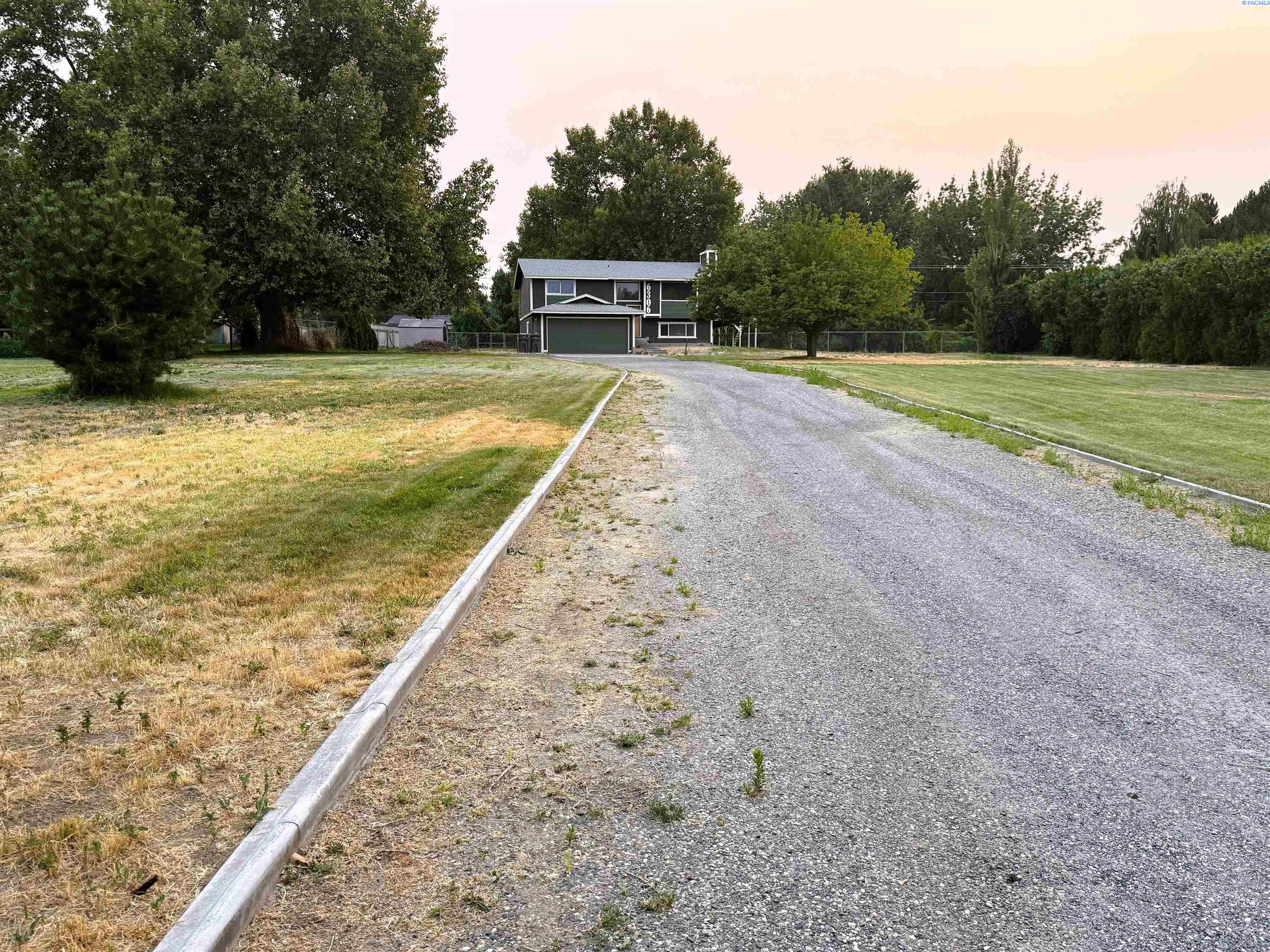 6306 Caballo Rd, Kennewick, WA 99338