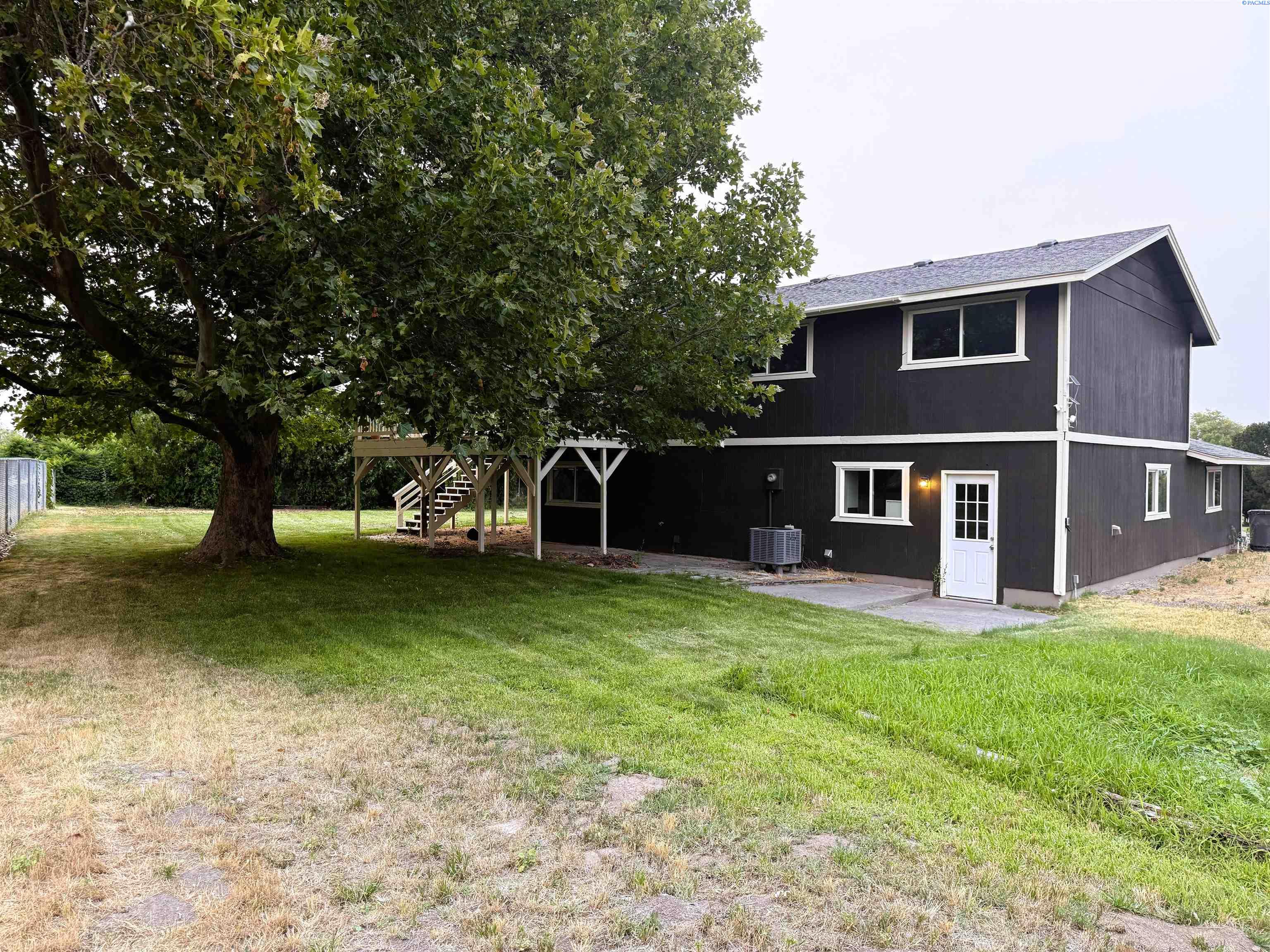 6306 S Caballo Rd, Kennewick, WA 99338