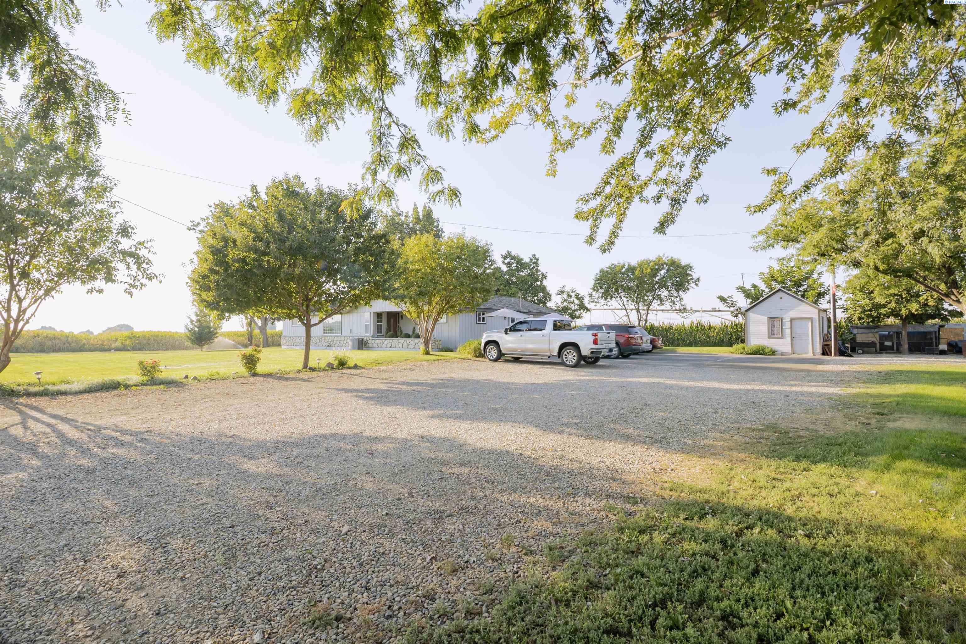 3rd image of 691 Van Belle Rd, Granger, WA 98932 | MLS# 295415