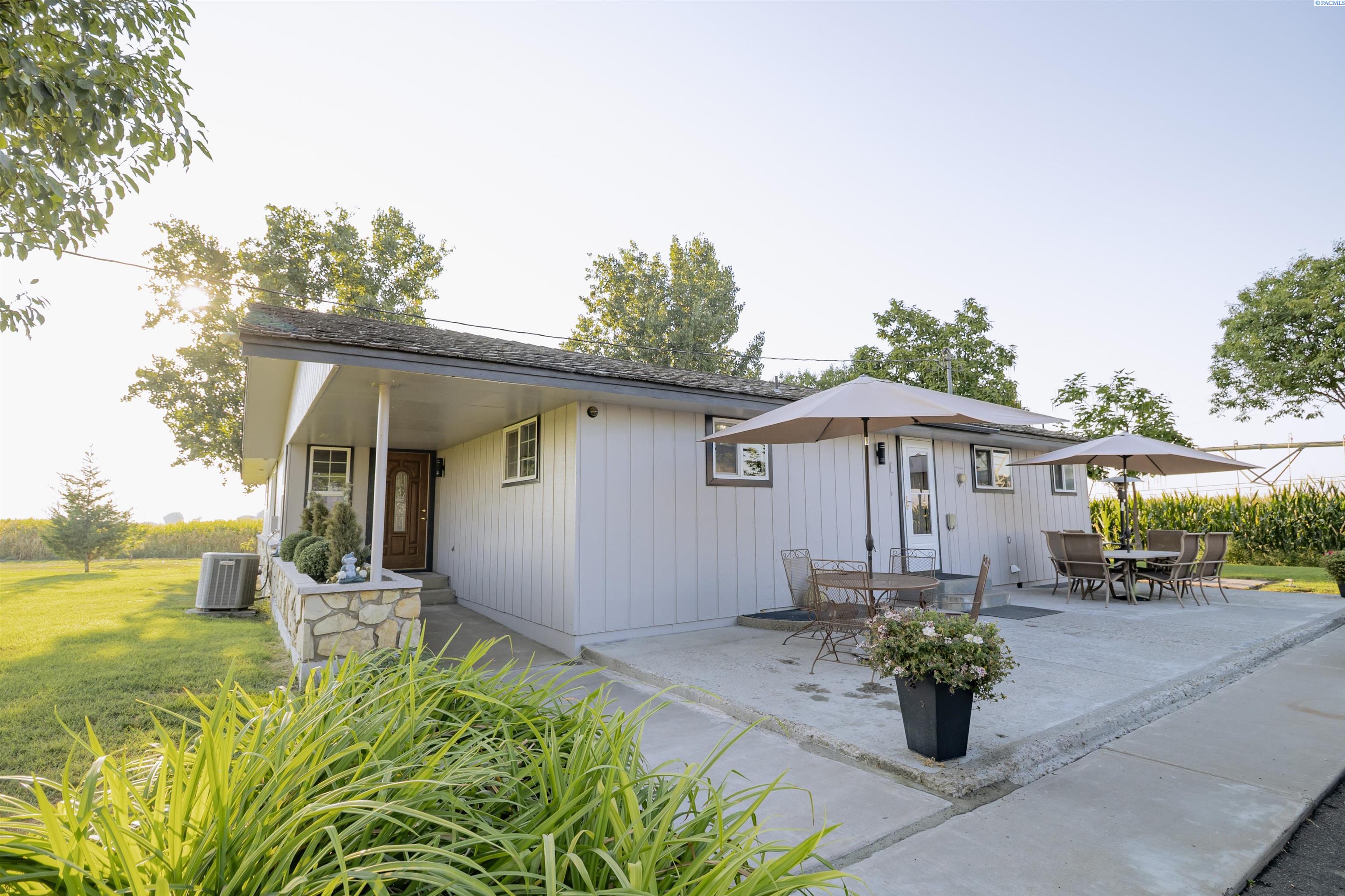 4th image of 691 Van Belle Rd, Granger, WA 98932 | MLS# 295415