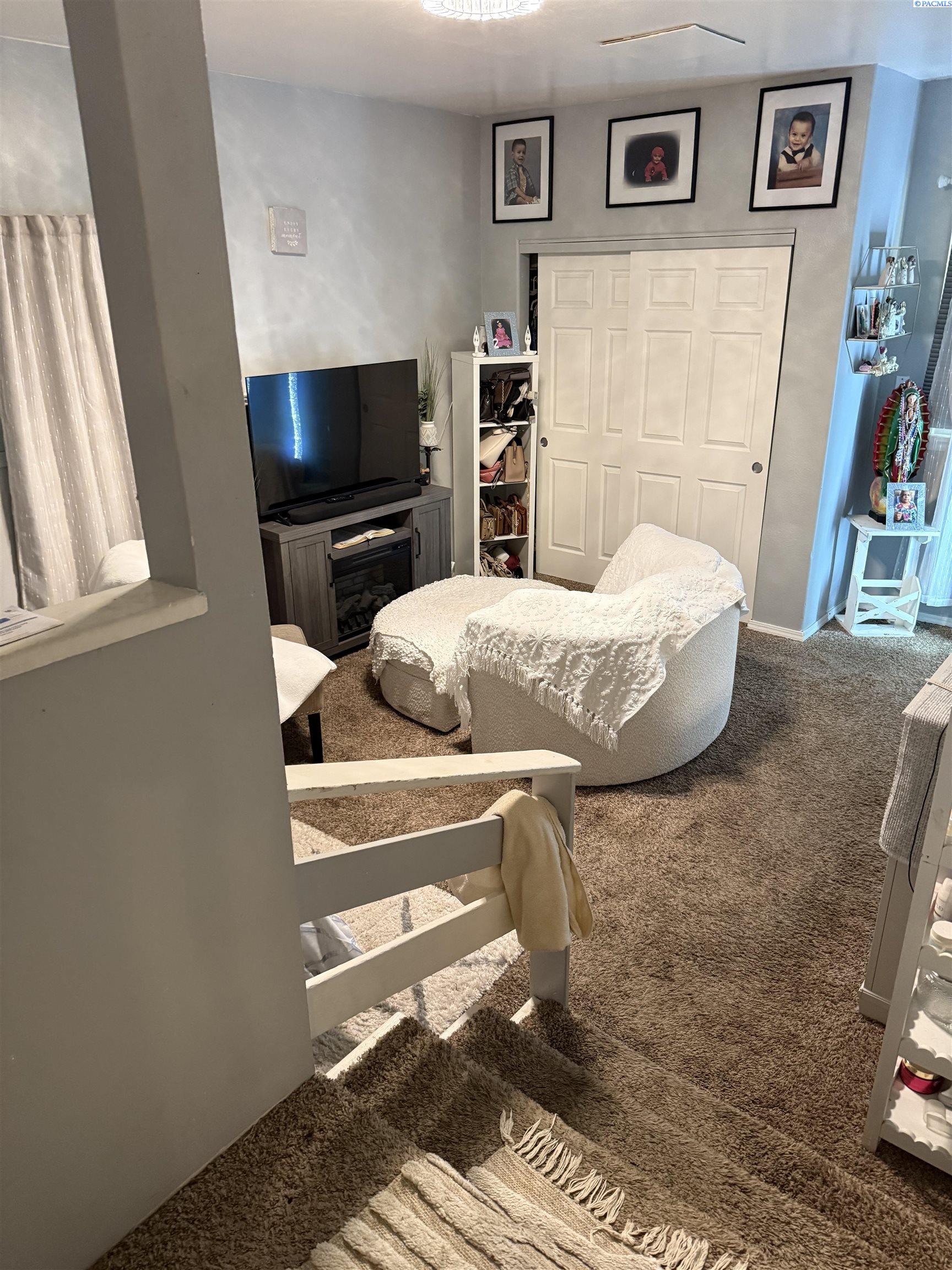 4008 2nd , Kennewick, WA 99336