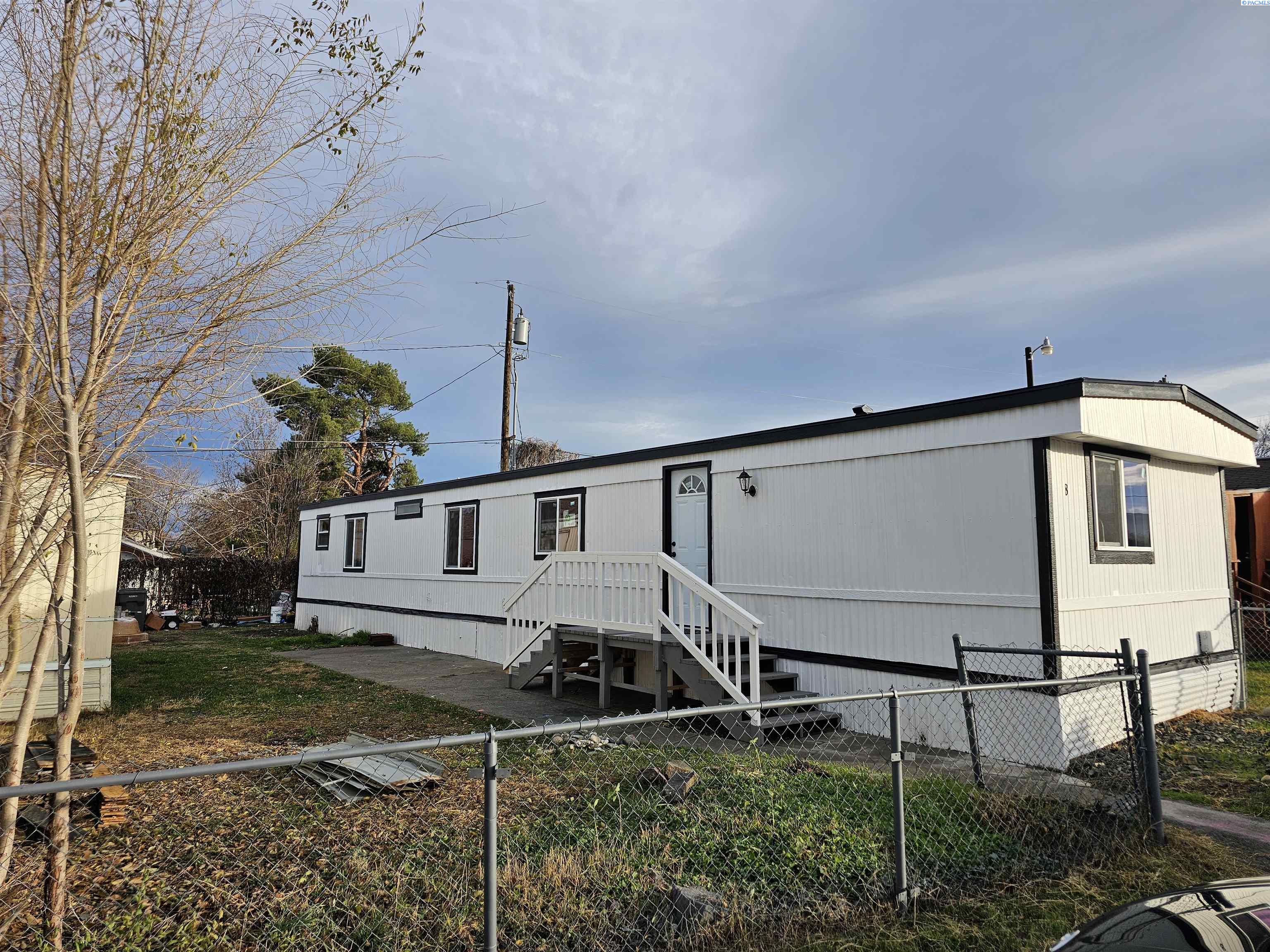 1421 South Cedar Street #8 #8, Kennewick, WA 99337