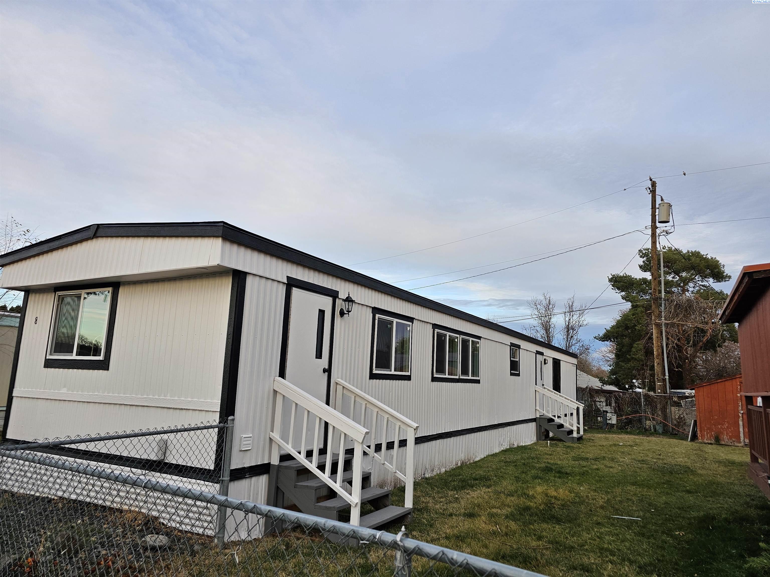 1421 South Cedar Street #8 #8, Kennewick, WA 99337