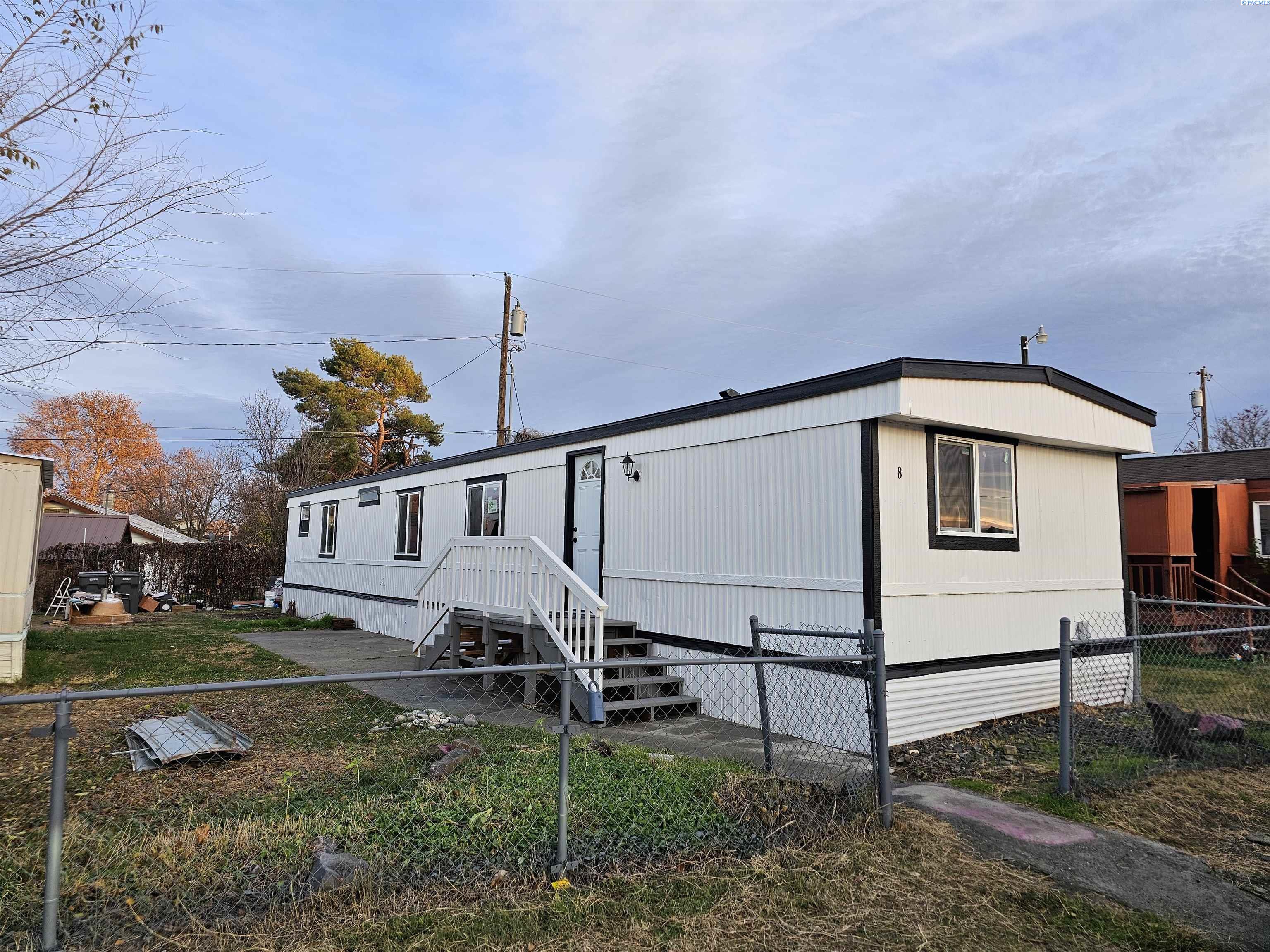 1421 South Cedar Street #8 #8, Kennewick, WA 99337