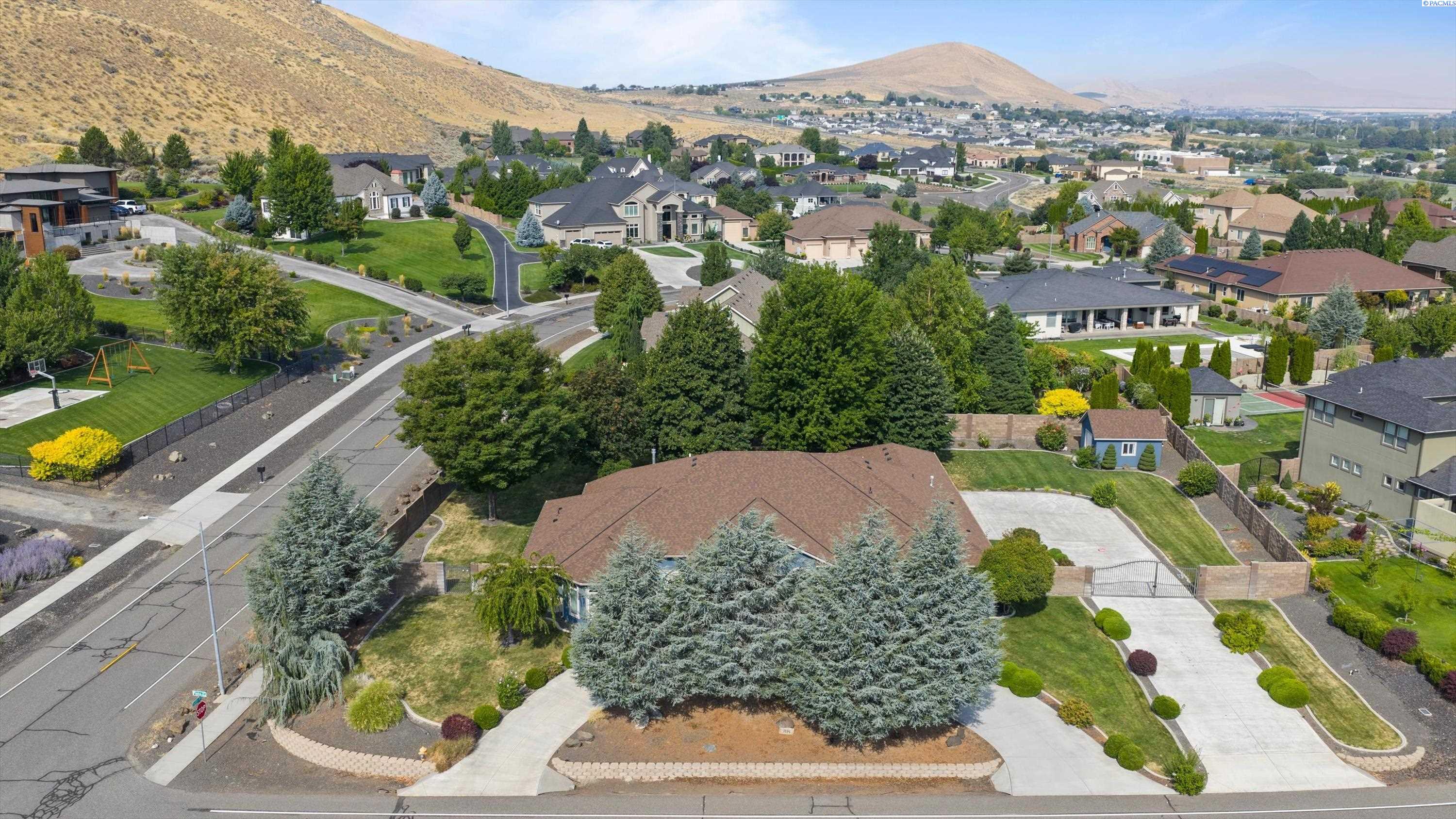 1191 Pinto Loop, Richland, WA 99352