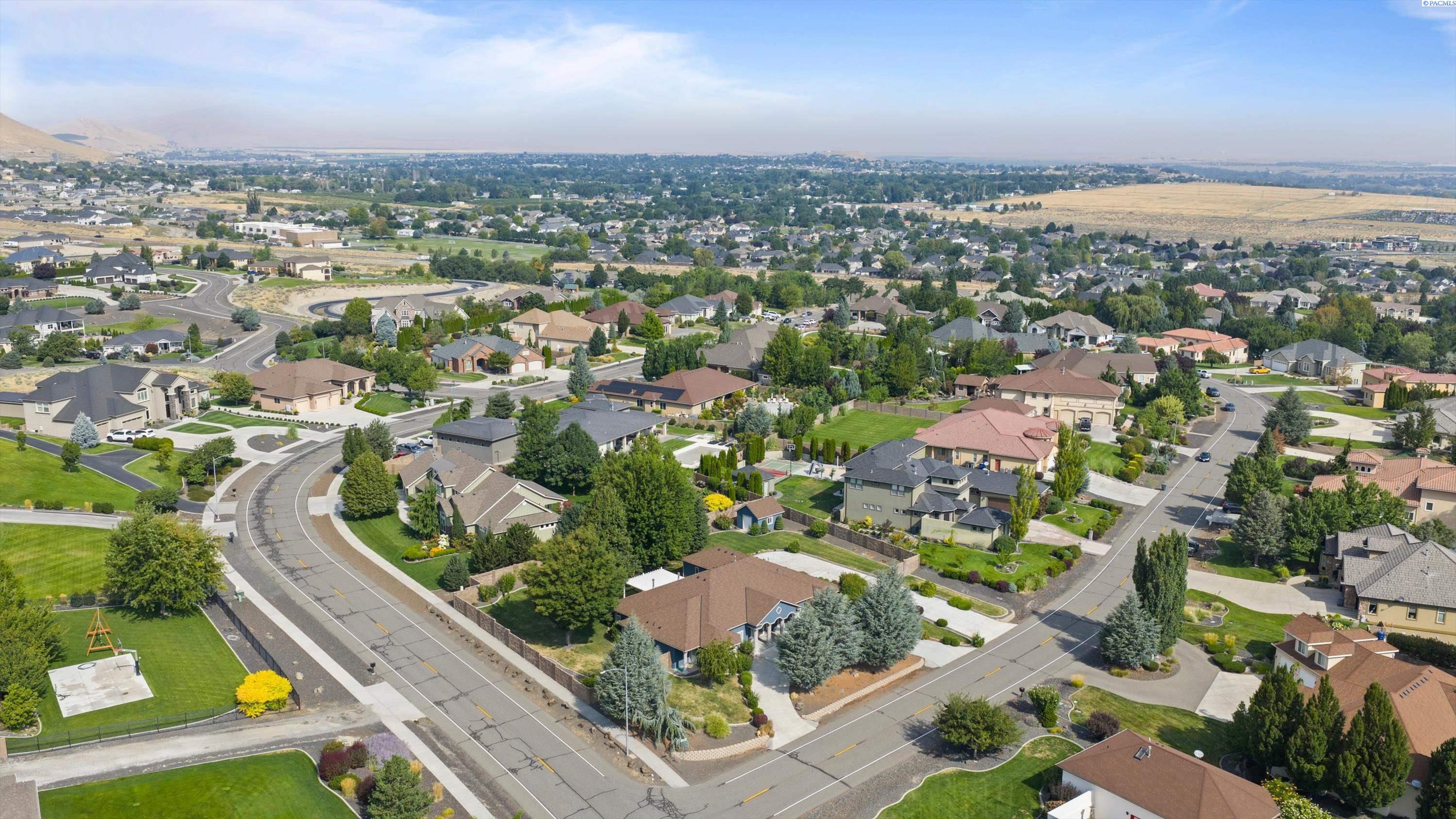 1191 Pinto Loop, Richland, WA 99352