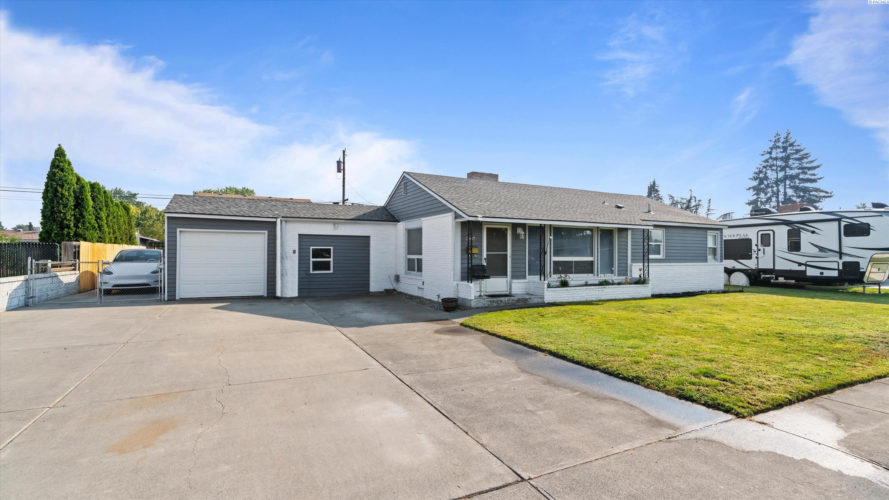 2507 Entiat Ave, Kennewick, WA 99336