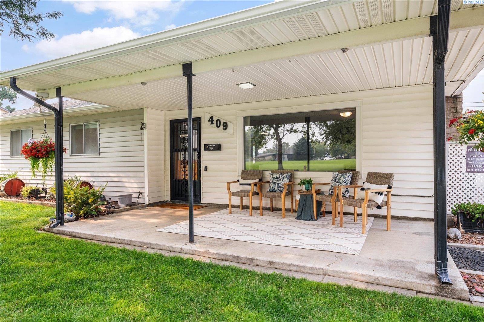 409 Hartford St, Richland, WA 99352