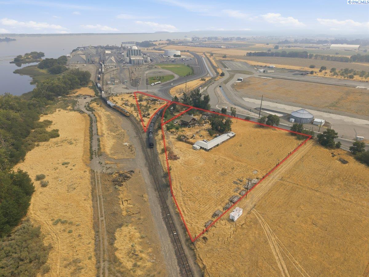 226704 Bowles Rd, Kennewick, WA 99337