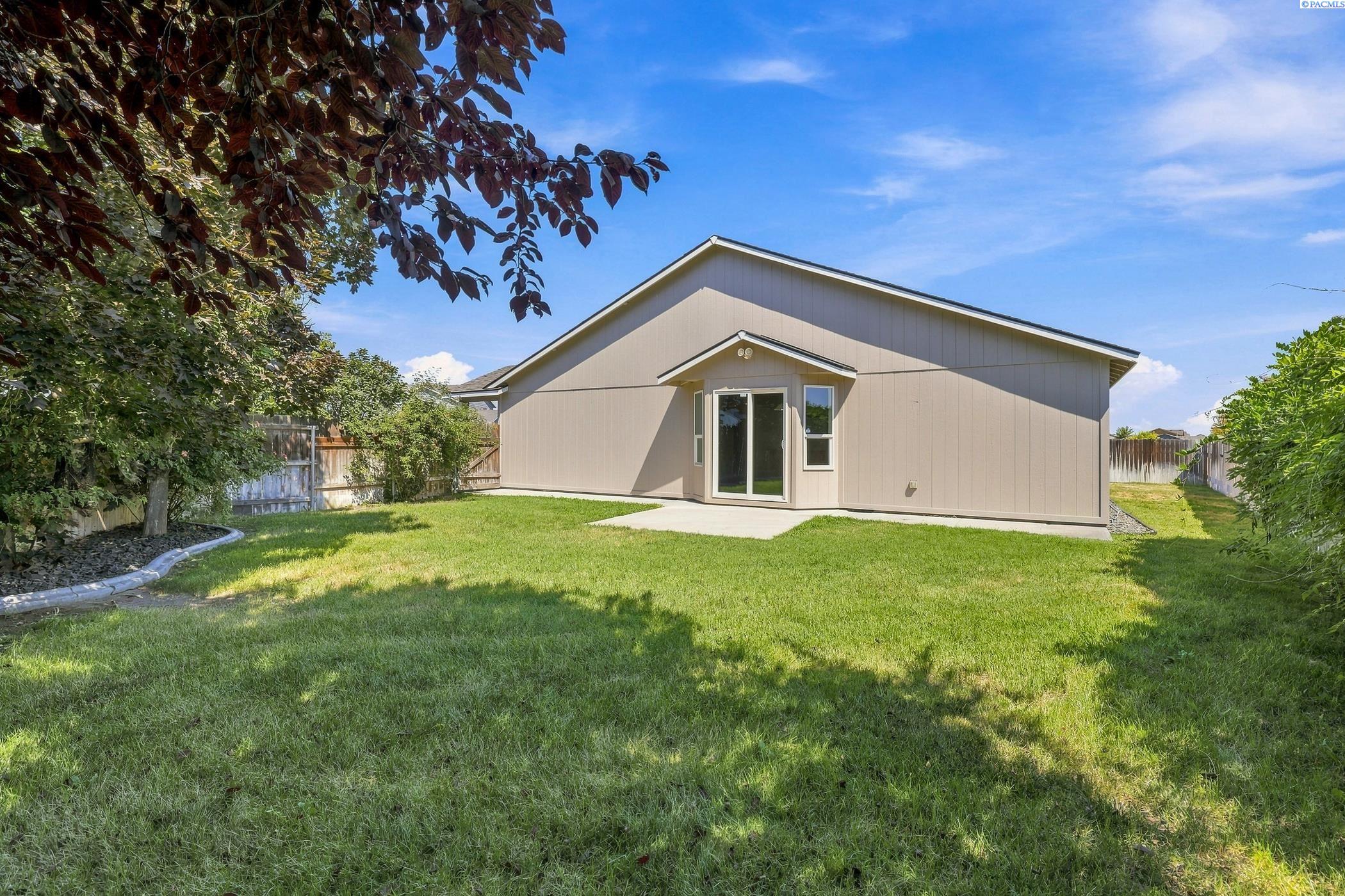 5608 Mckinley Ct, Pasco, WA 99301
