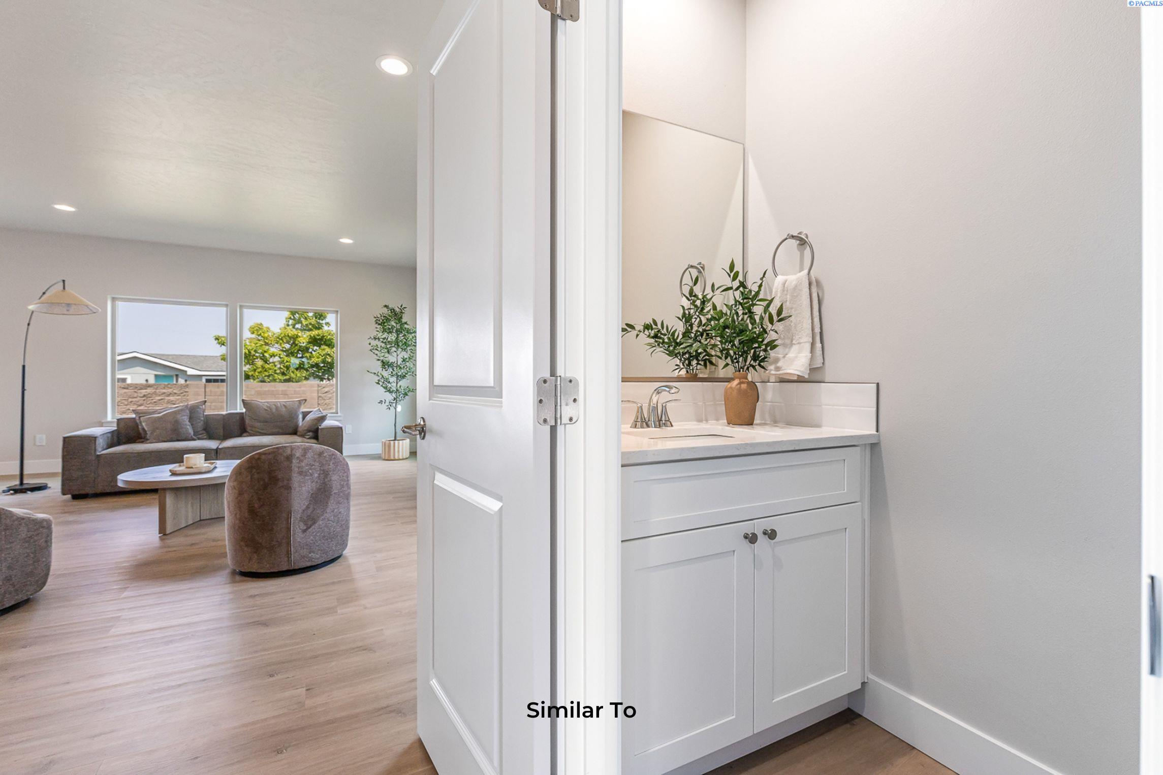 7505 Grapevine Ct, West Richland, WA 99353