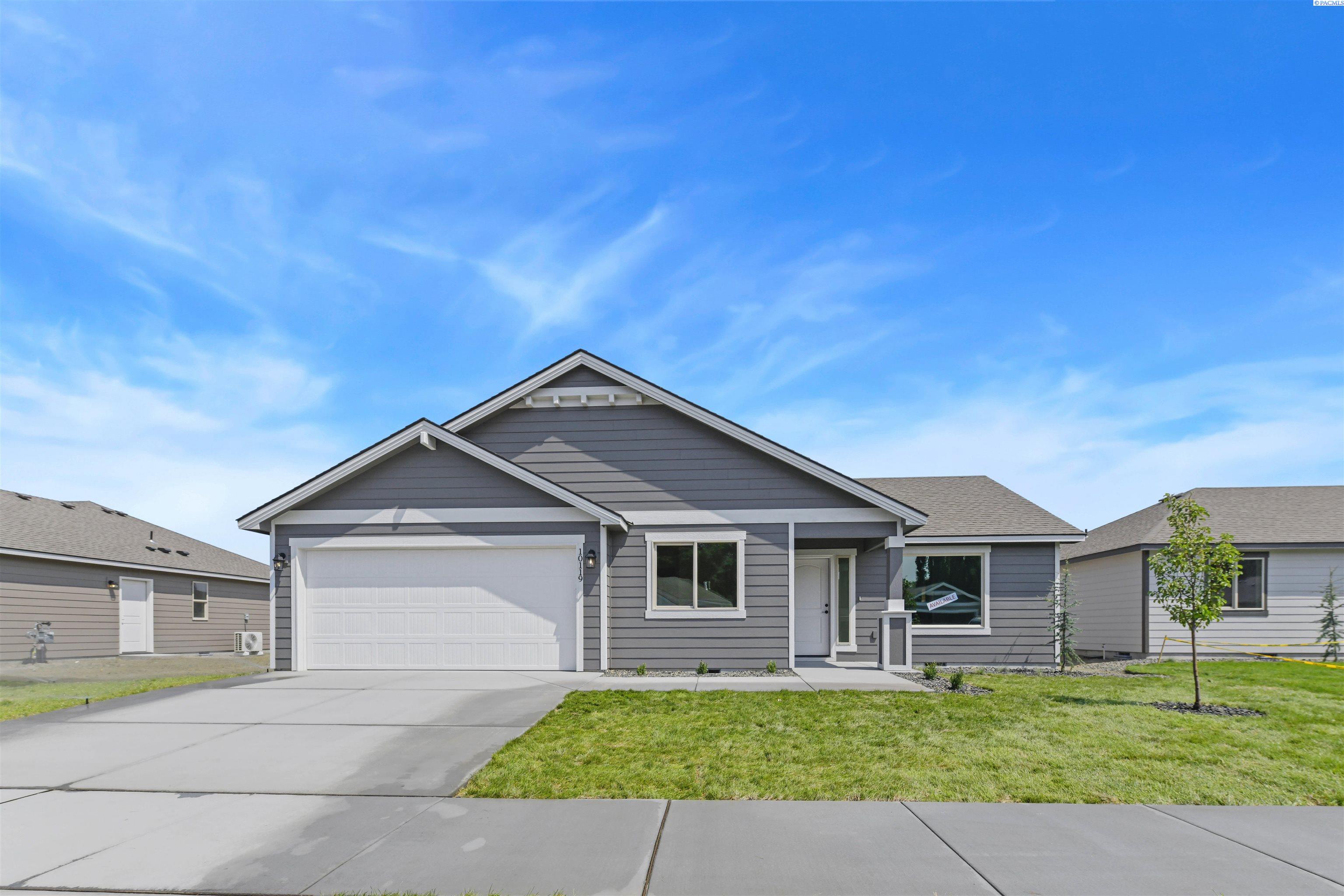 10119 Redbud Dr, Pasco, WA 99301