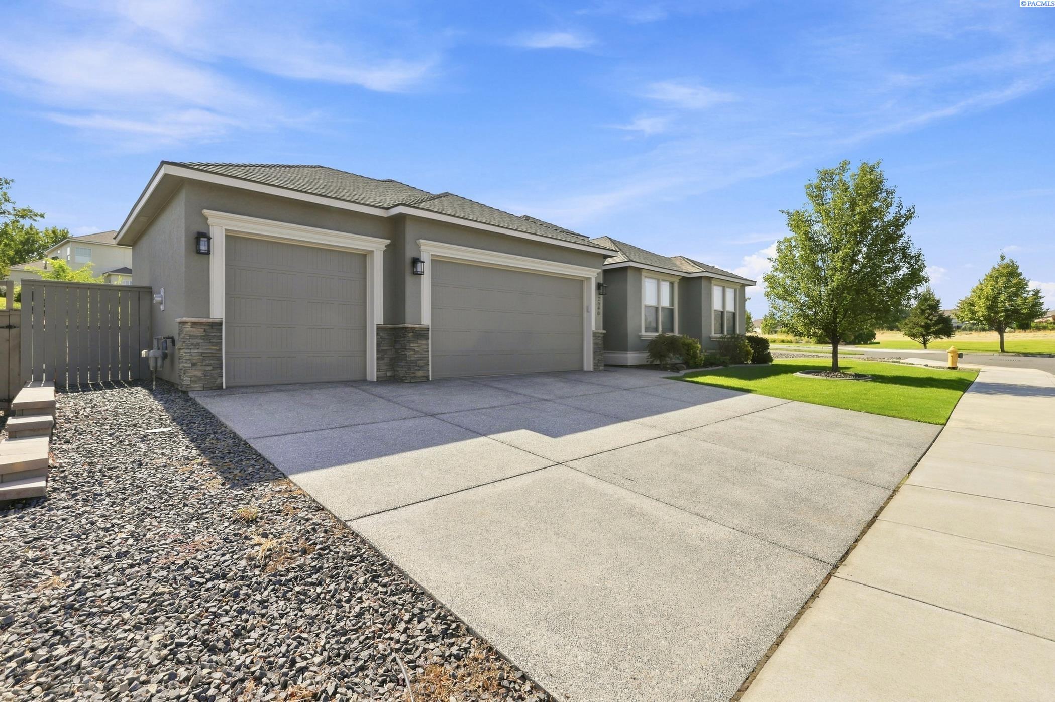 2640 Grayhawk Loop, Richland, WA 99354