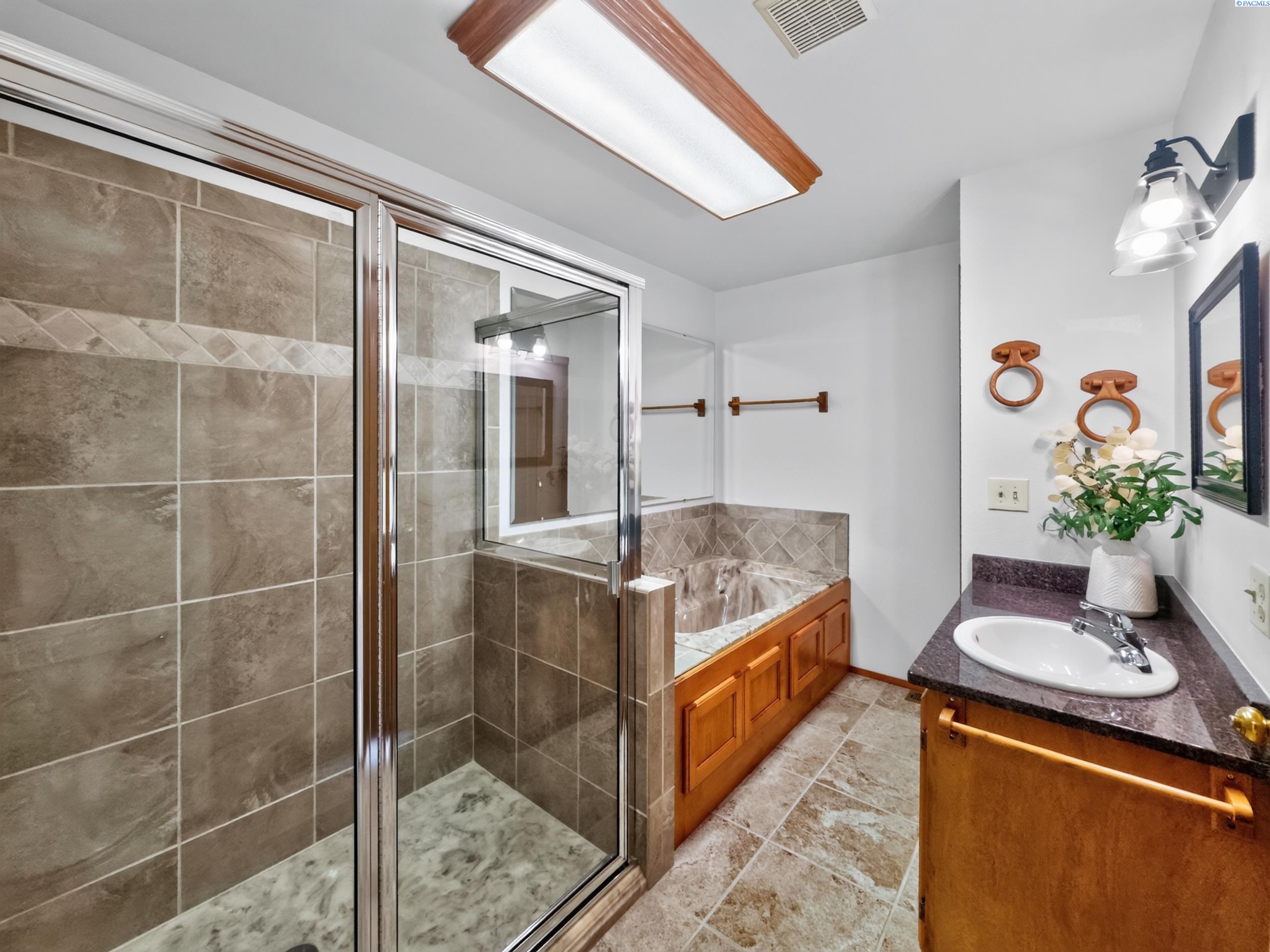 19902 1745 Prsw , Prosser, WA 99350