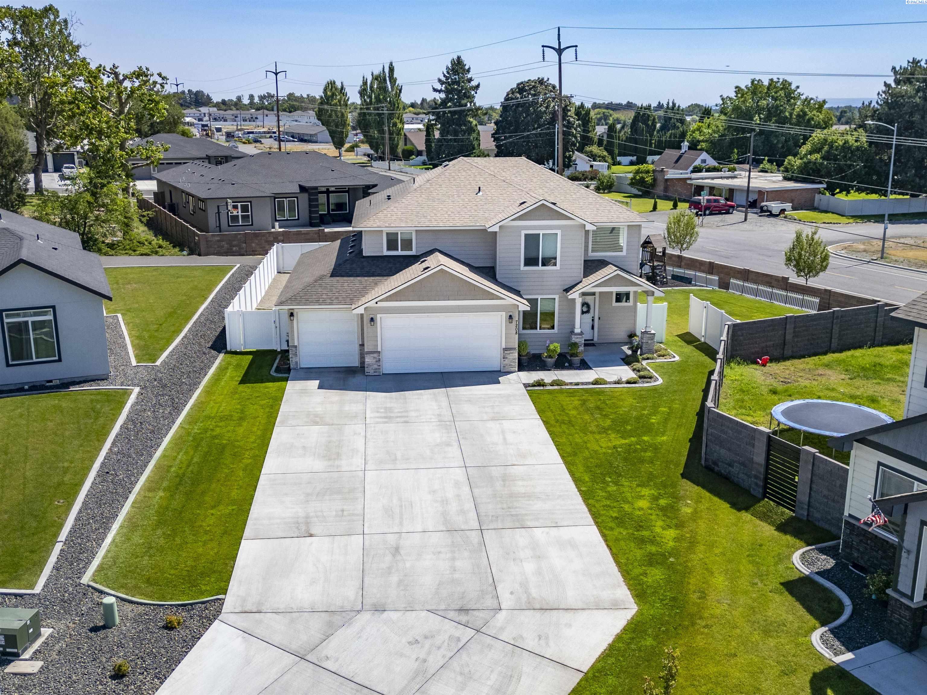7208 Cerulean Ct, Pasco, WA 99301