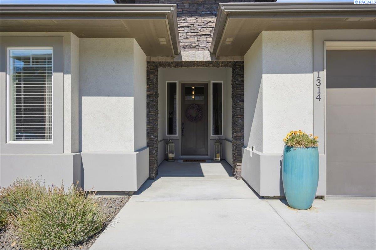 1314 Medley Dr, Richland, WA 99352