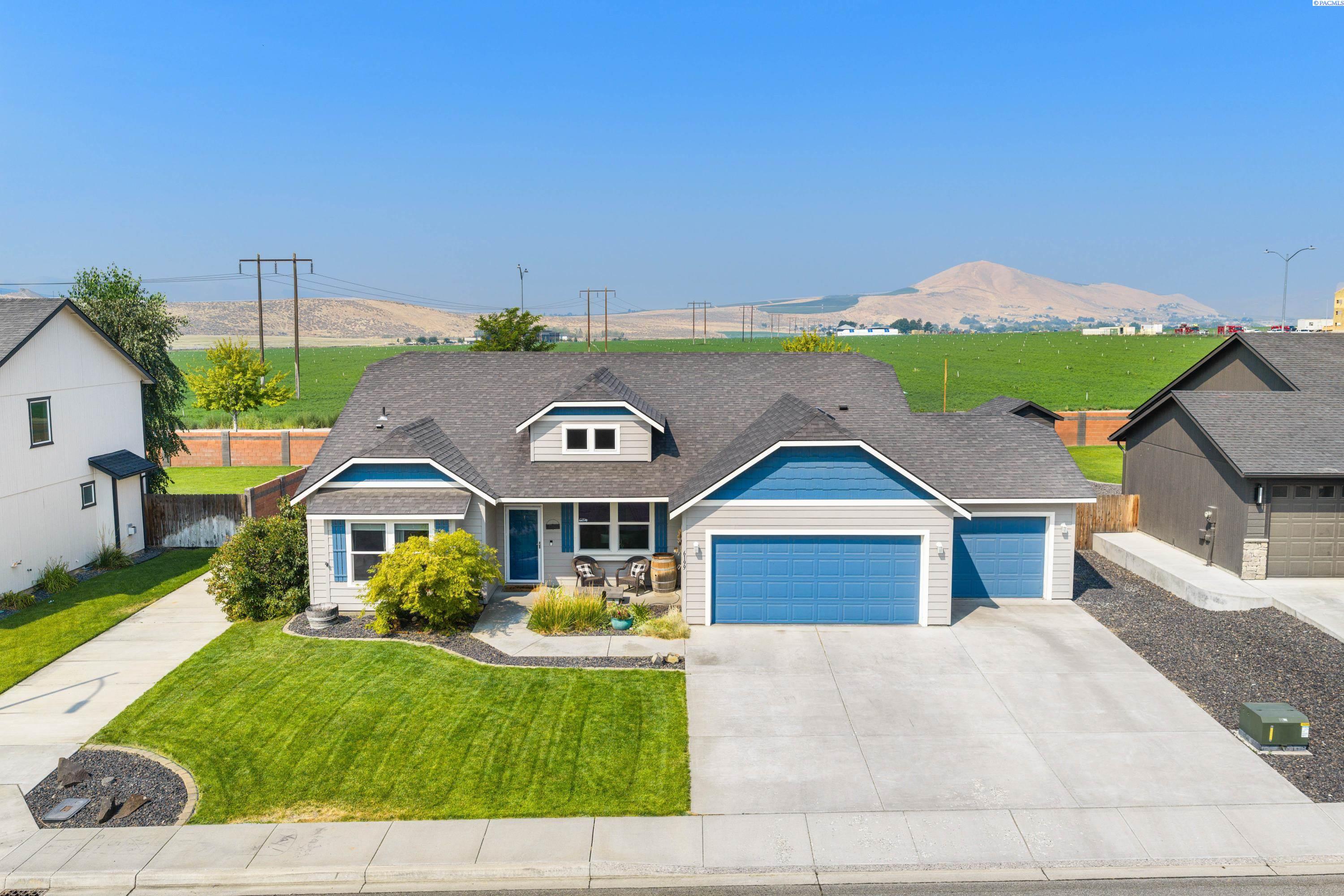 6199 Teak Ln, West Richland, WA 99353