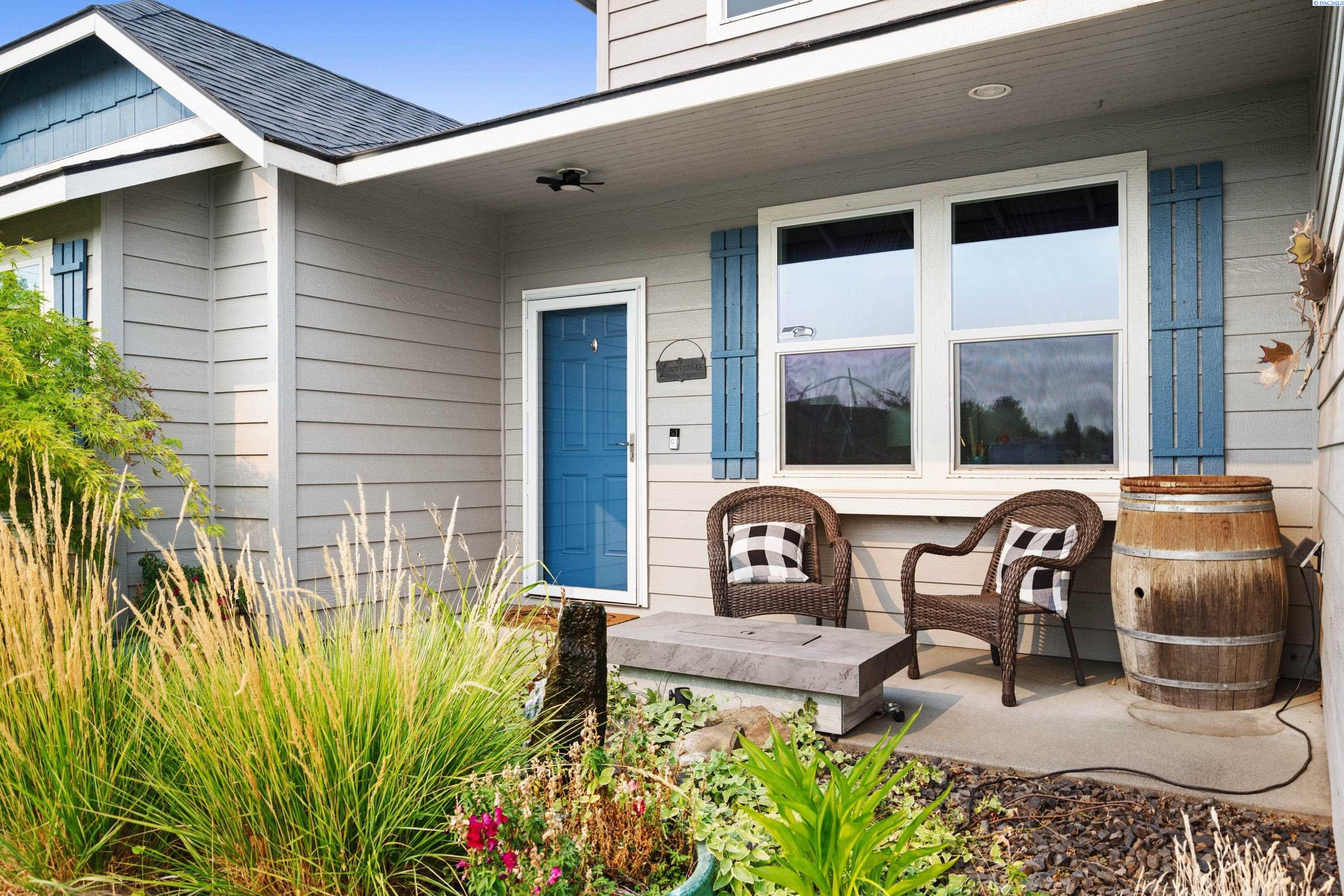6199 Teak Ln, West Richland, WA 99353