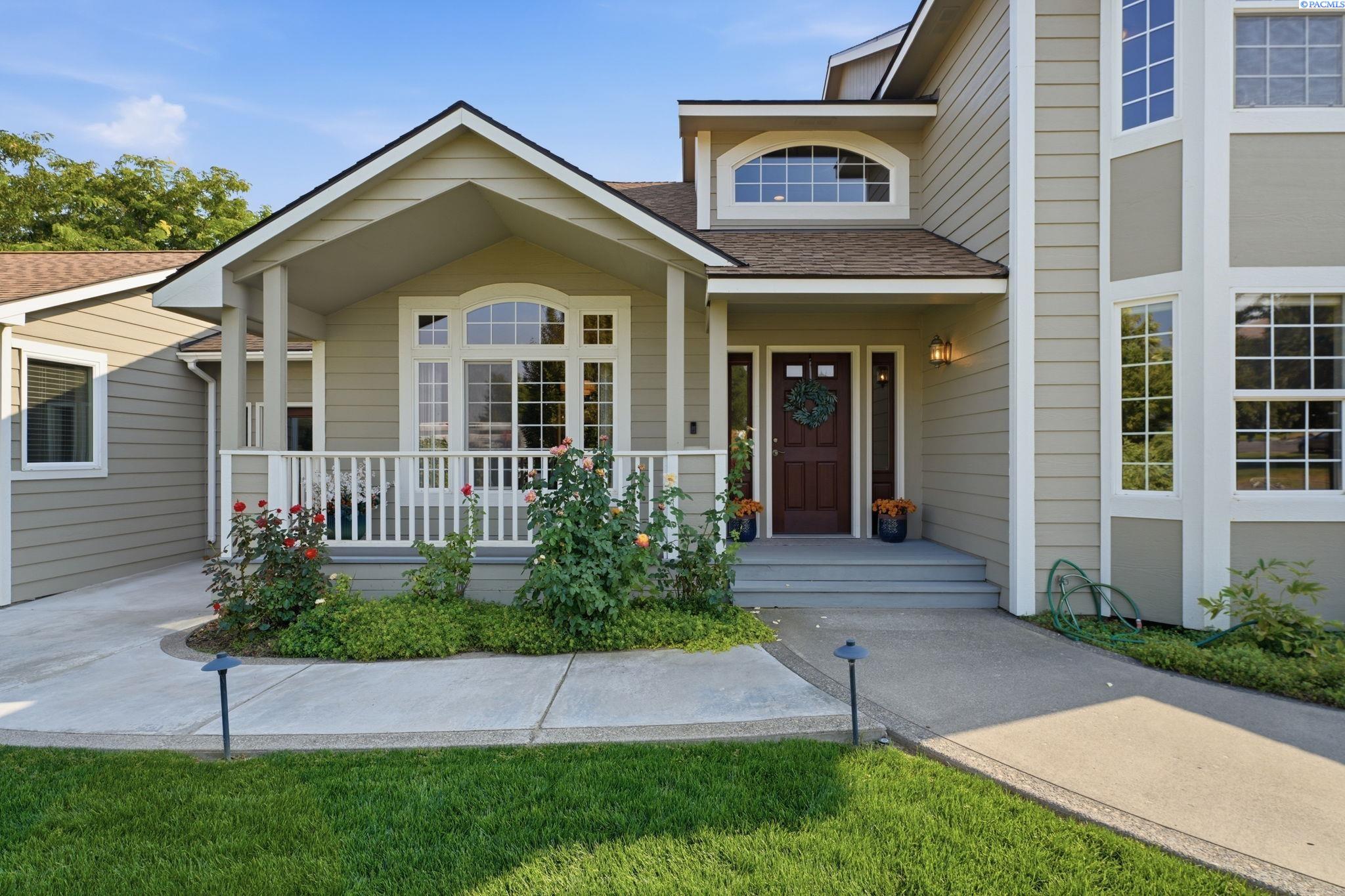 101 Rachel Rd, Kennewick, WA 99338