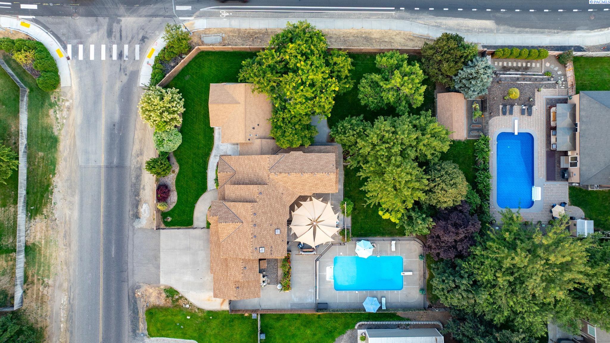 101 Rachel Rd, Kennewick, WA 99338