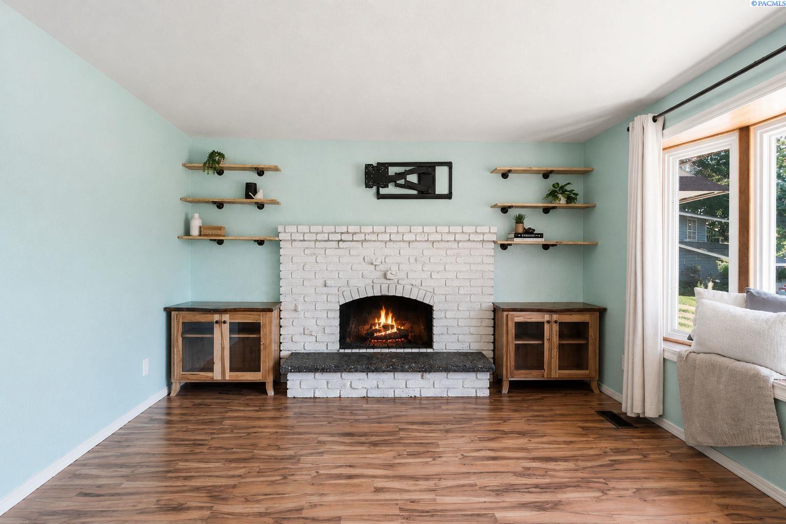 500 Stagecoach Ct, Richland, WA 99354