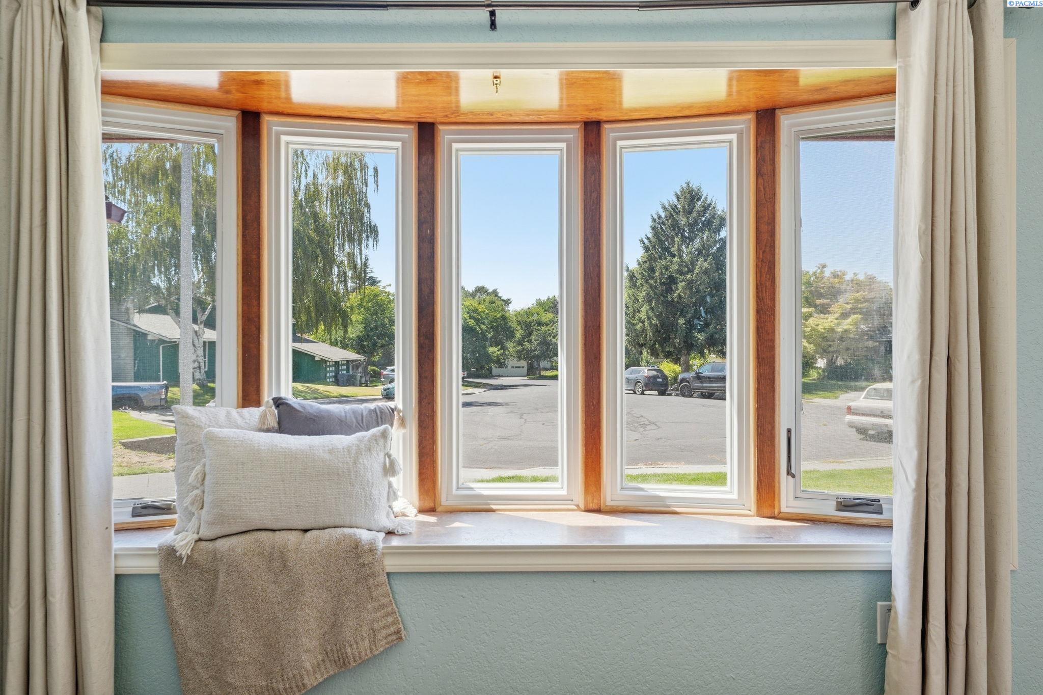 500 Stagecoach Ct, Richland, WA 99354