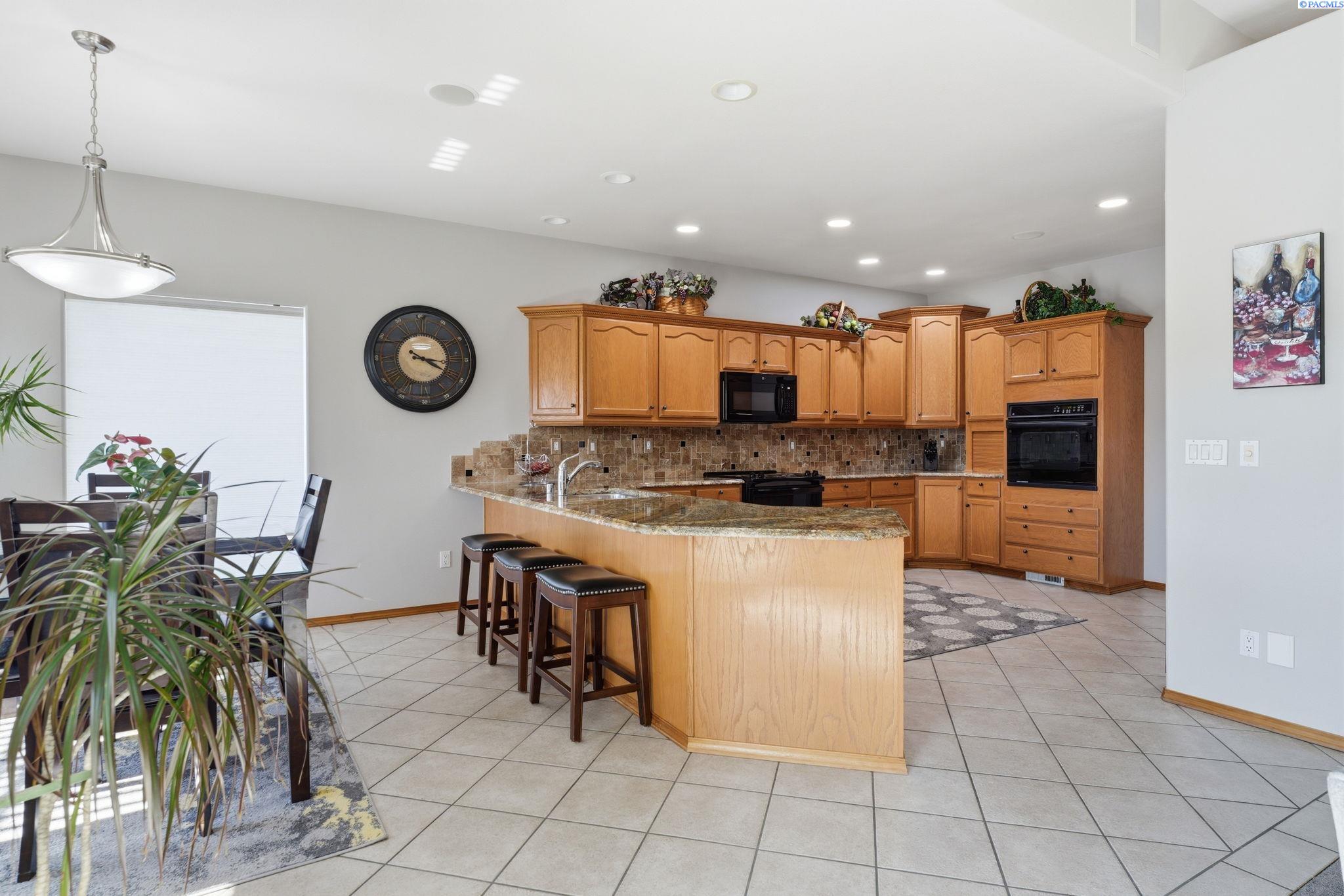 1754 Sagewood St, Richland, WA 99352