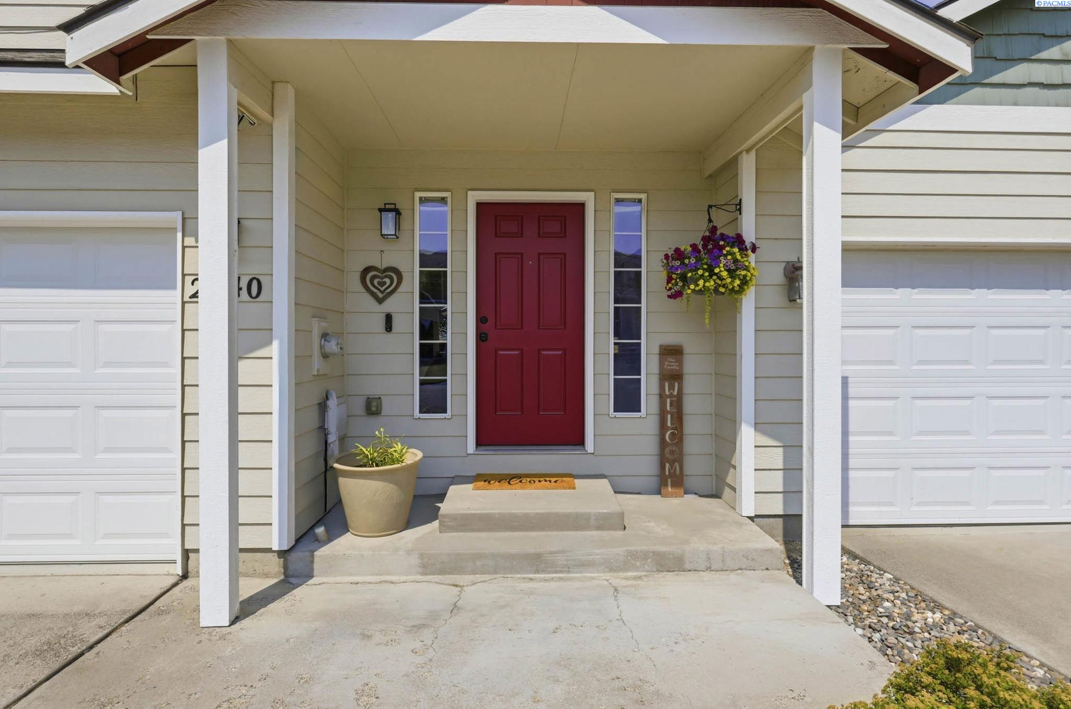 2540 Jason Loop, Richland, WA 99352