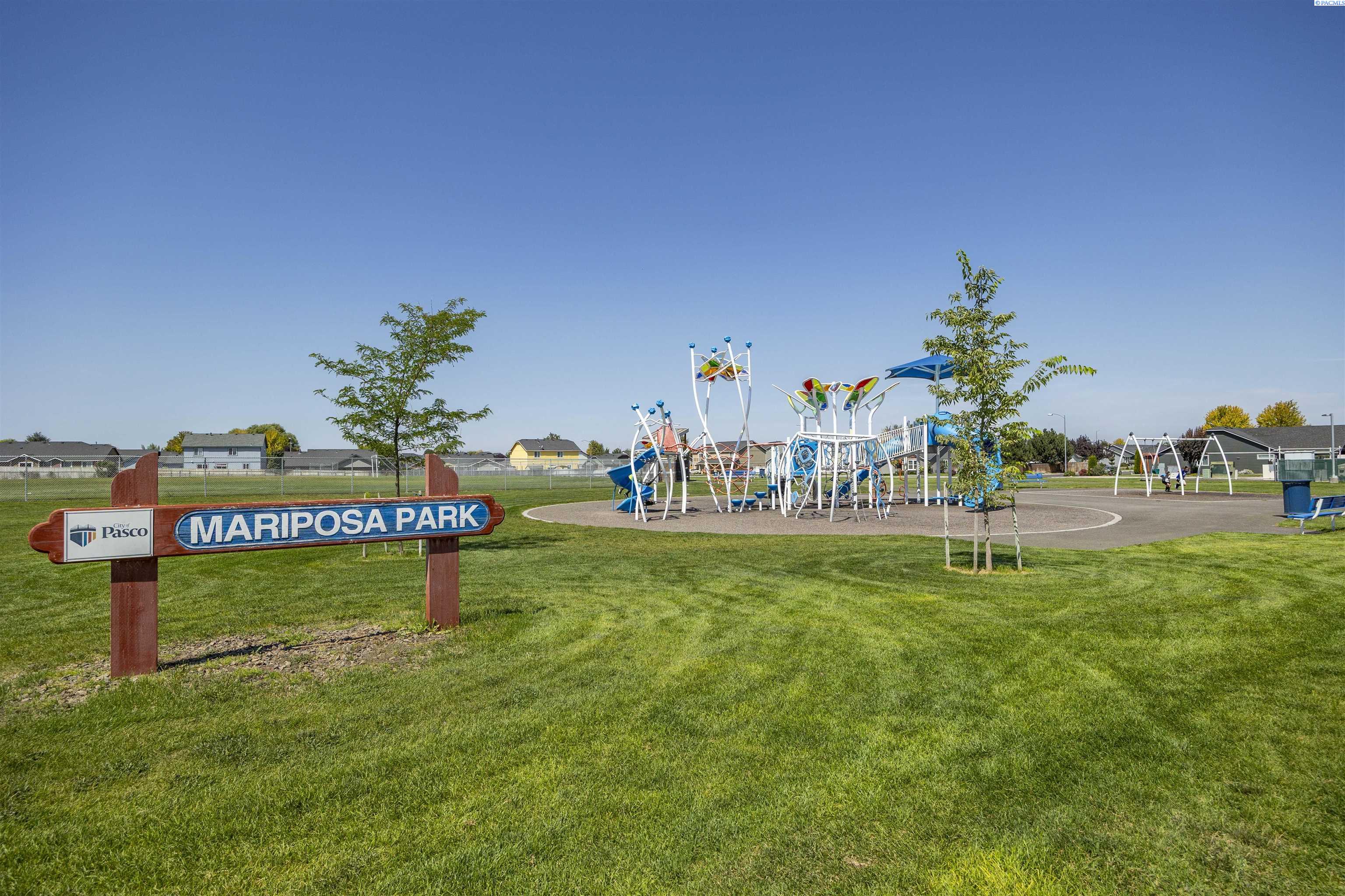 6206 Robert Wayne Dr, Pasco, WA 99301
