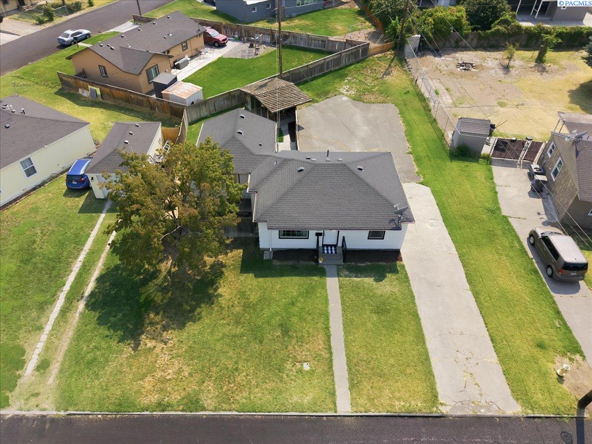 2211 W 5th Ave, Kennewick, WA 99336