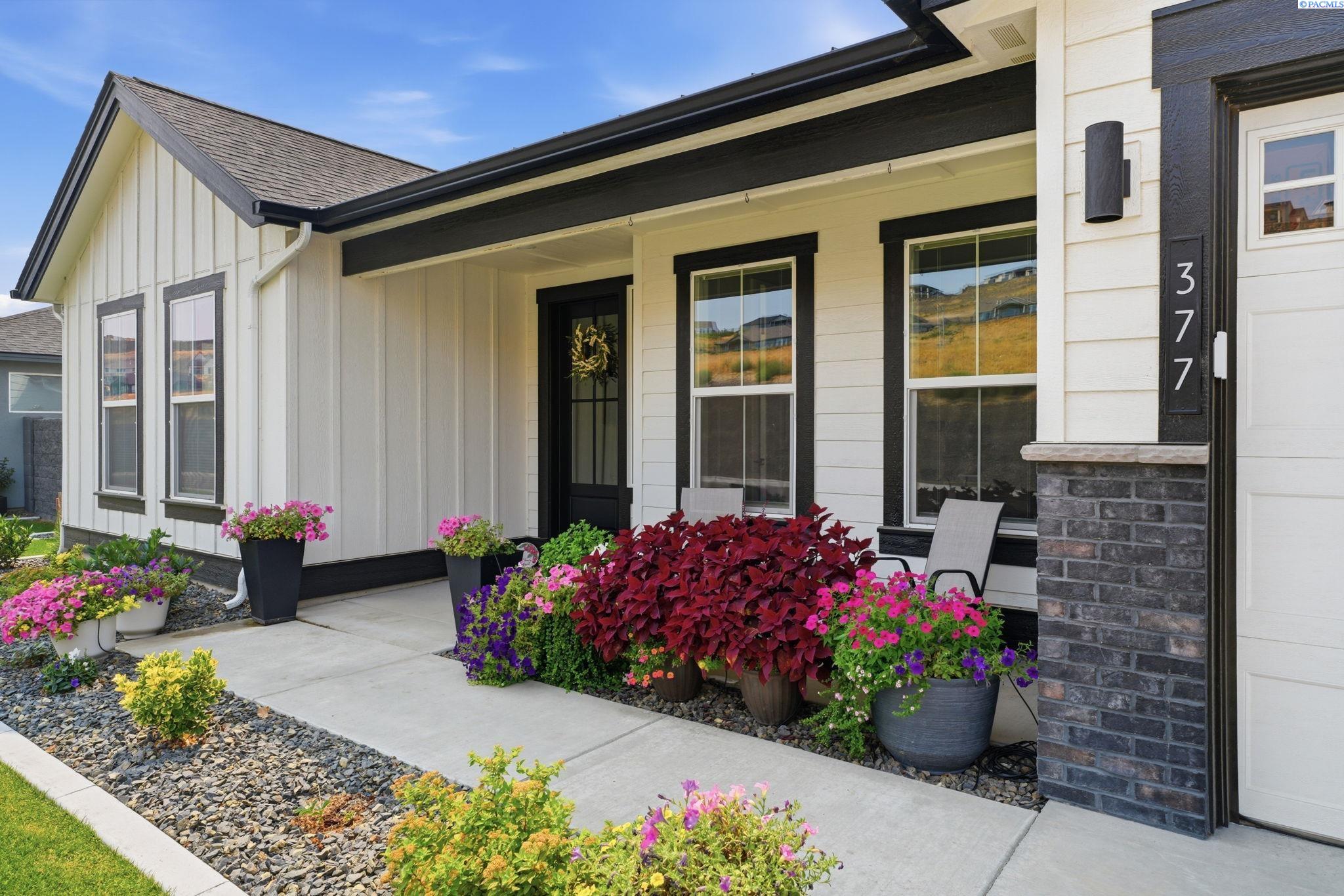 377 Ventus St, Richland, WA 99352