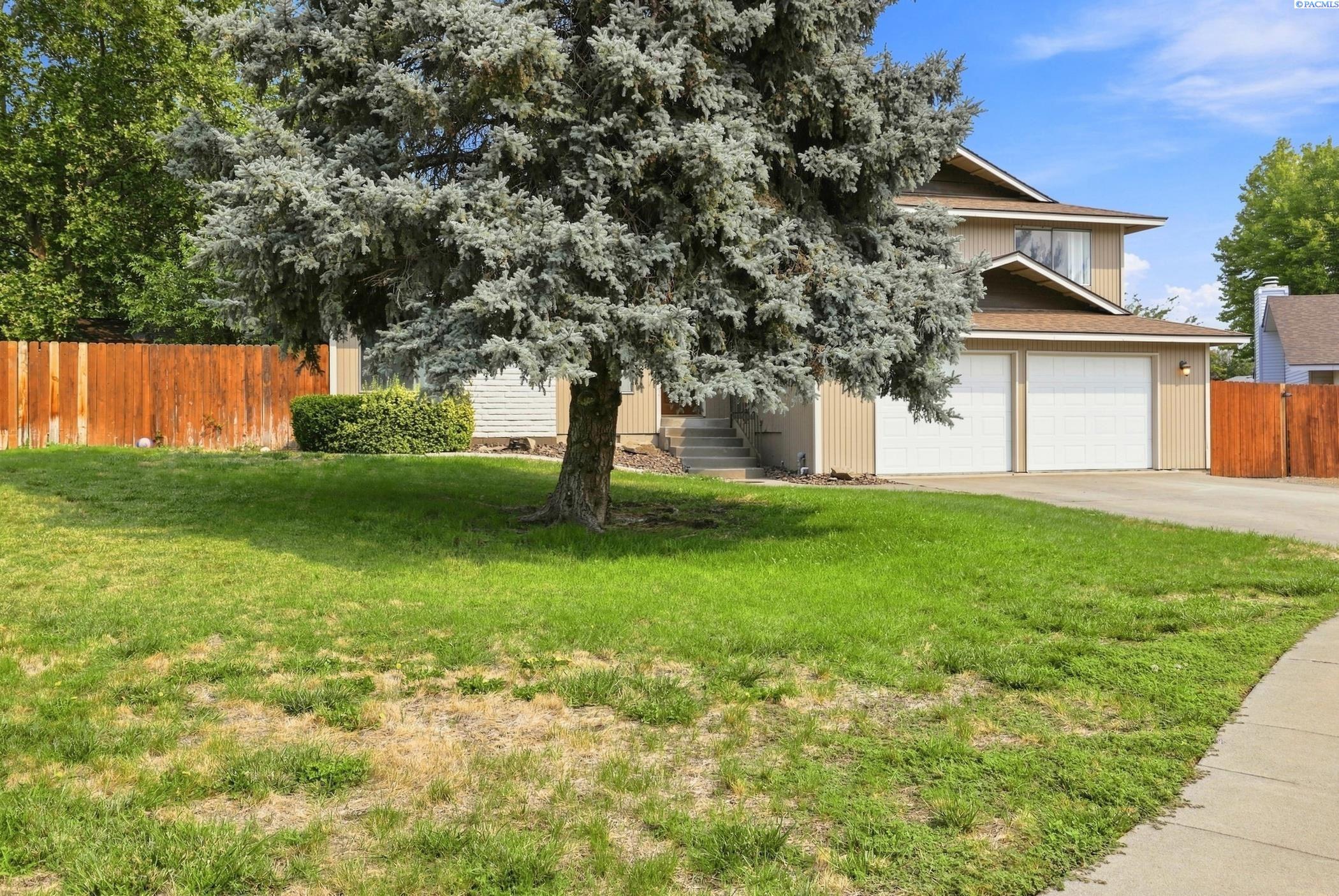 5022 Swallow Ct, West Richland, WA 99353