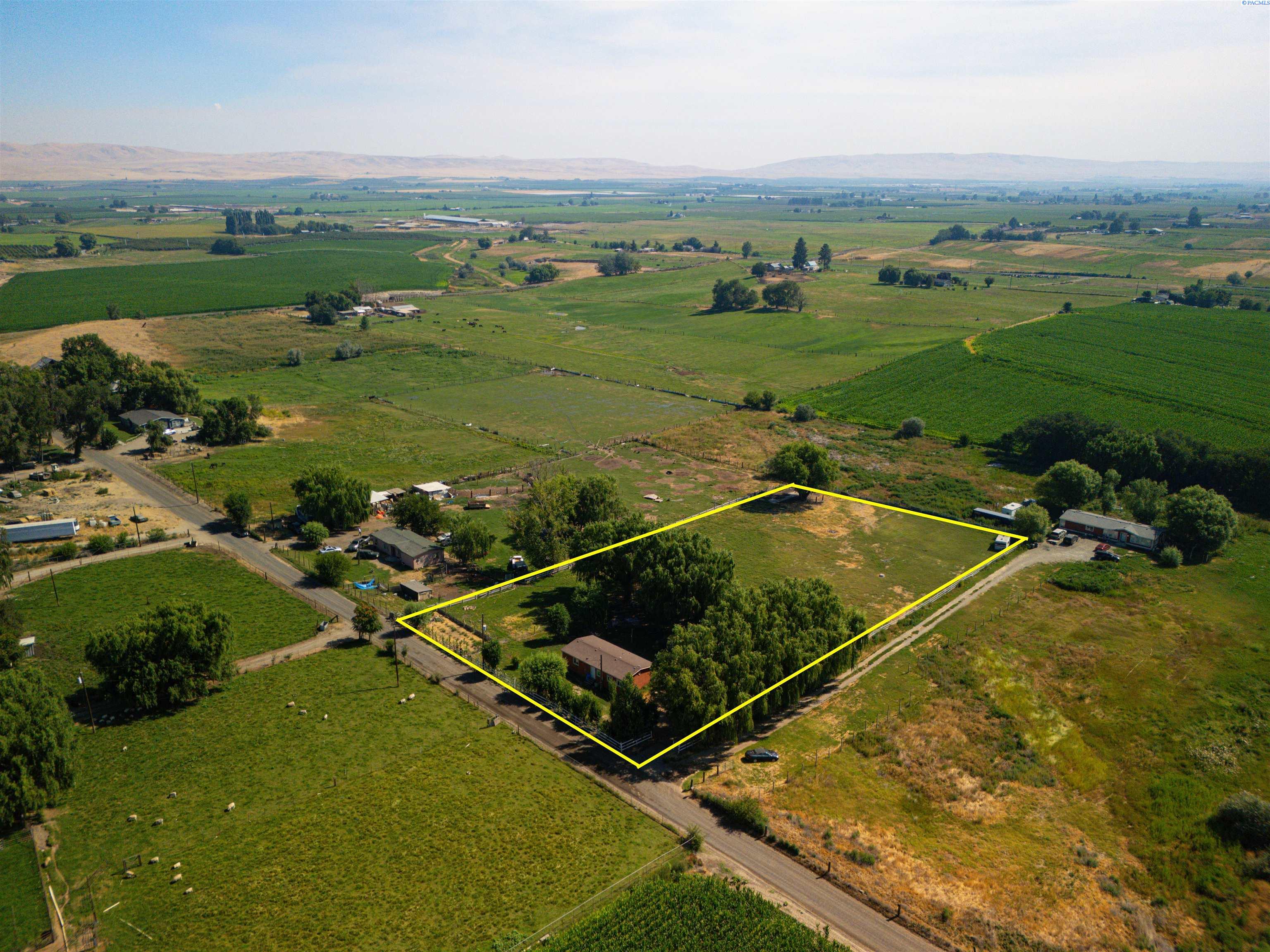 1st image of 701 Arms Rd, Outlook, WA 98938 | MLS# 295570