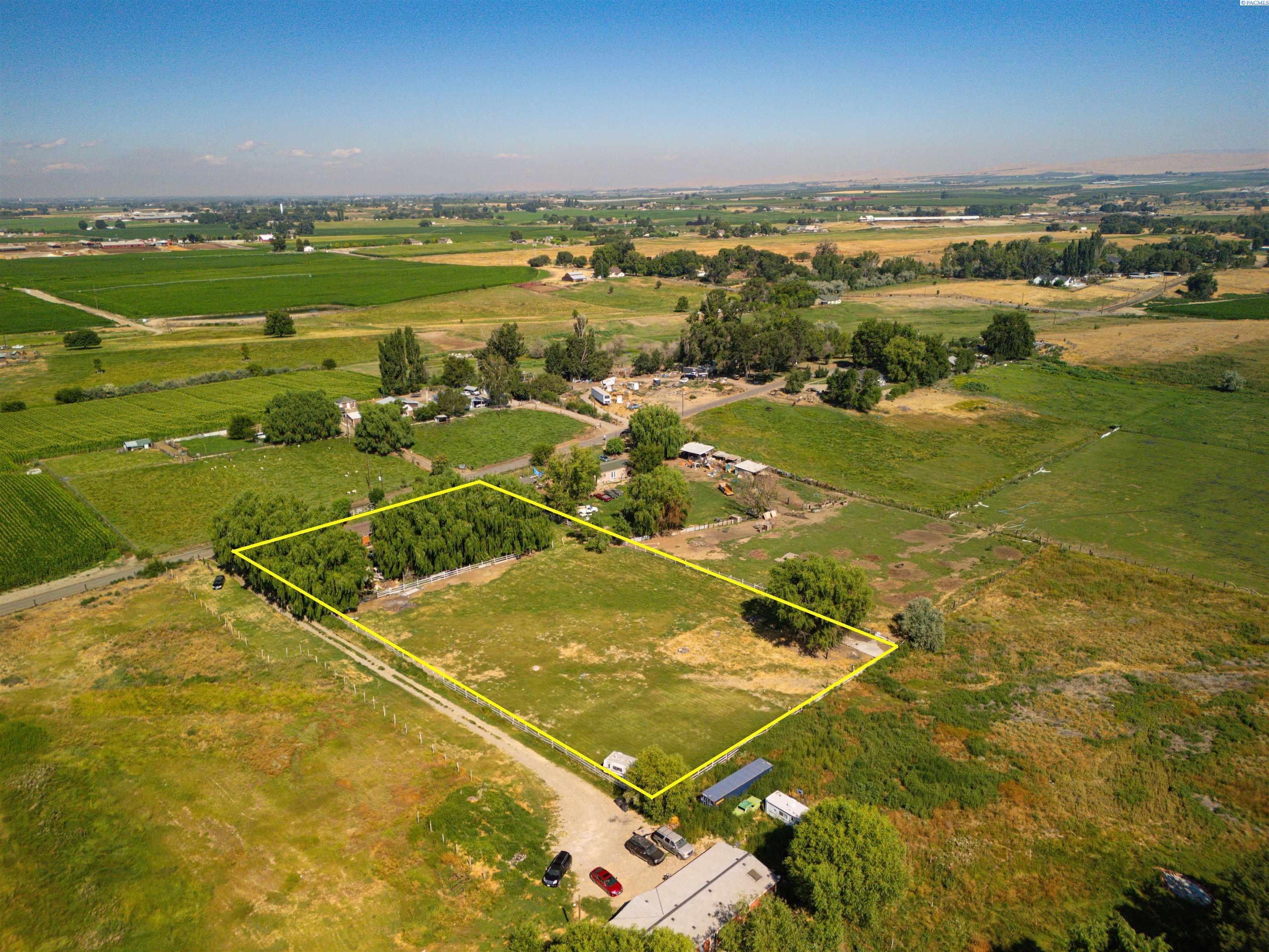 2nd image of 701 Arms Rd, Outlook, WA 98938 | MLS# 295570