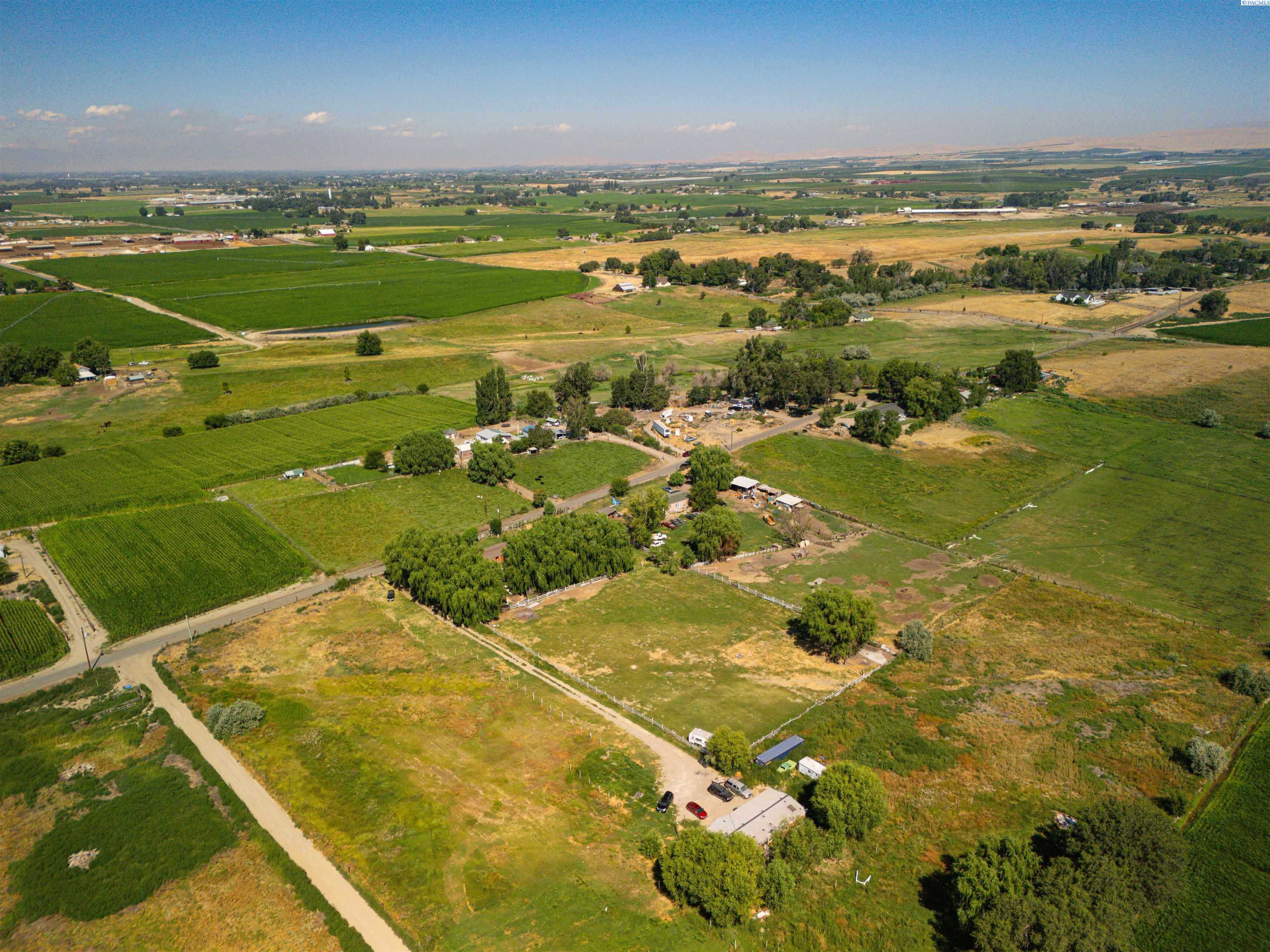 5th image of 701 Arms Rd, Outlook, WA 98938 | MLS# 295570