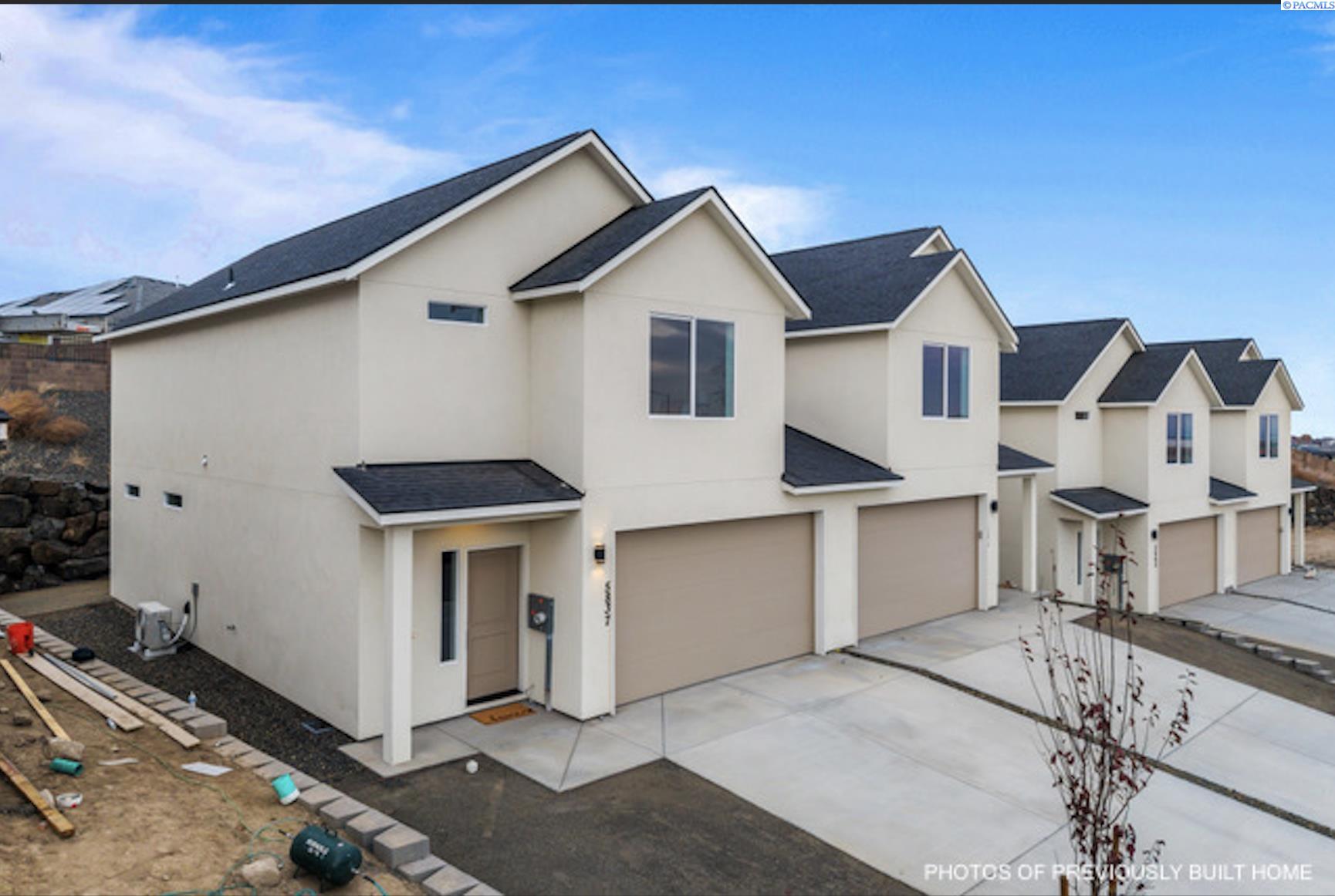 5865 W 40th Ct, Kennewick, WA 99338