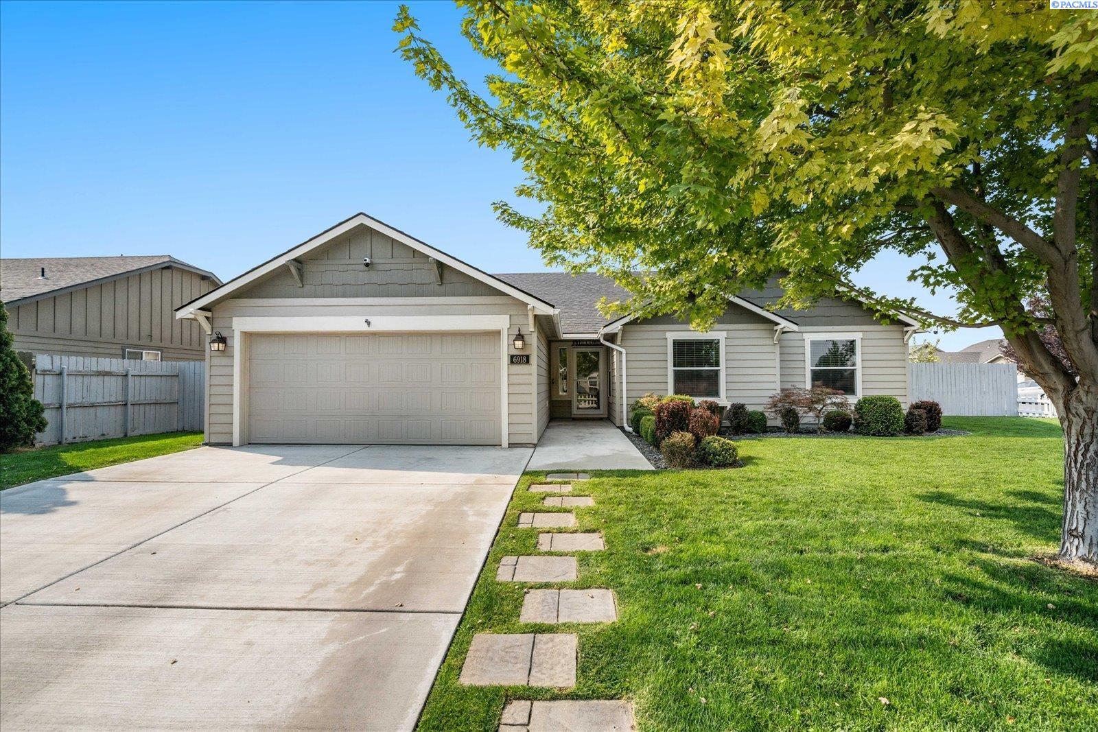 6918 Crooked River Ct, Pasco, WA 99301