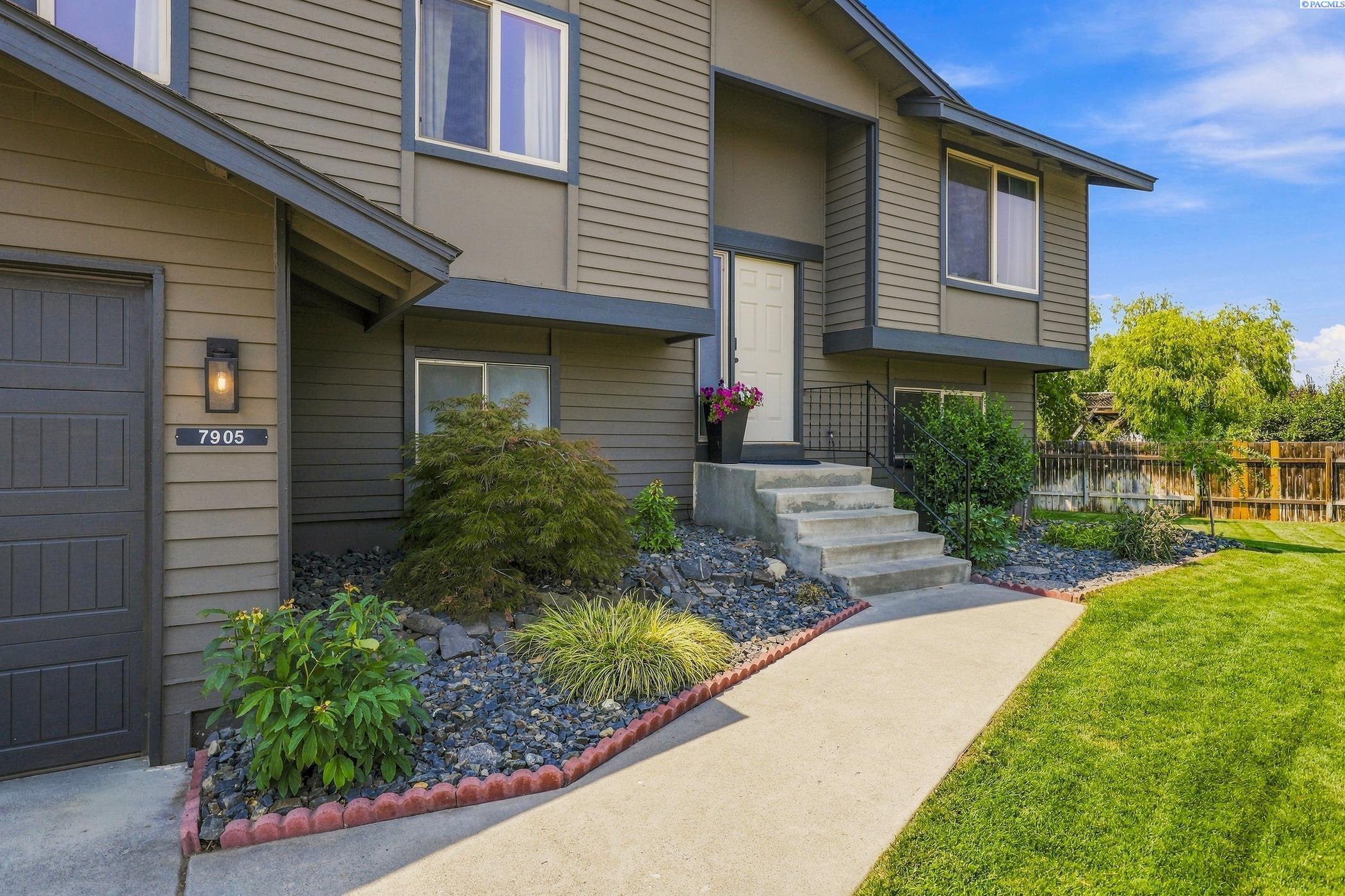 7905 W Imnaha Ave, Kennewick, WA 99336