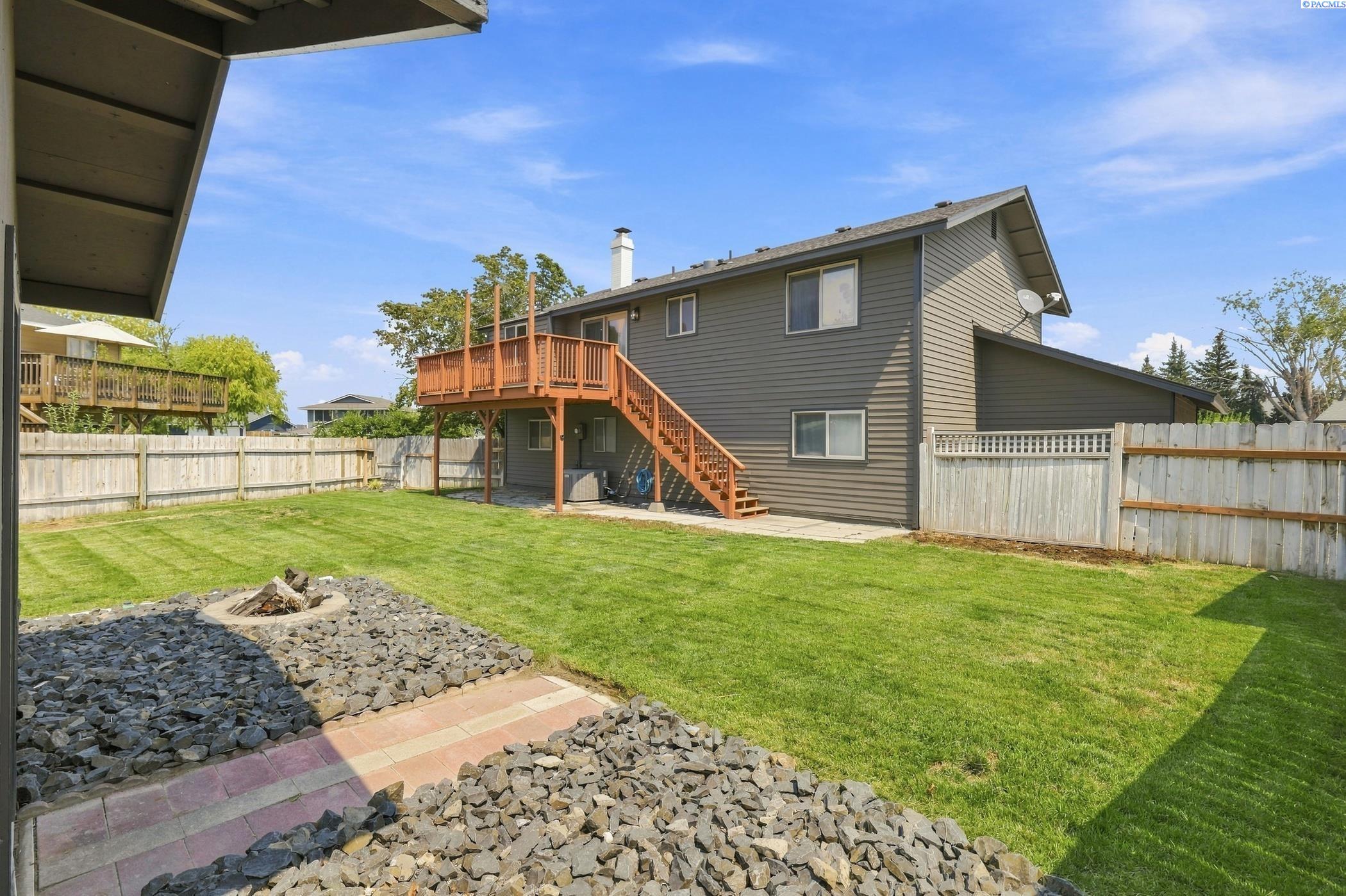 7905 W Imnaha Ave, Kennewick, WA 99336