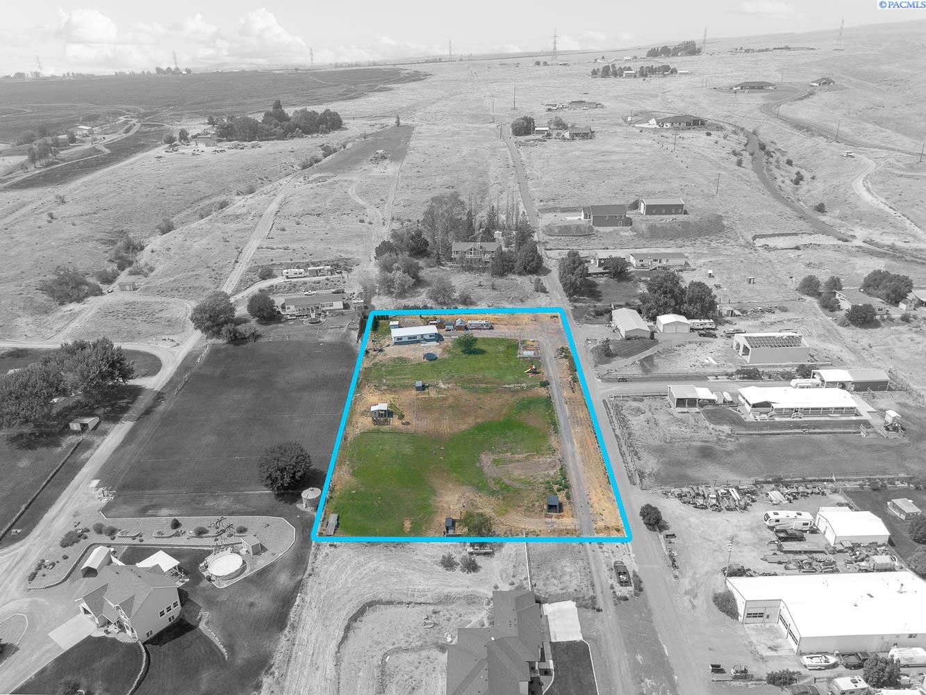 70706 N State Route 225, Benton City, WA 99320