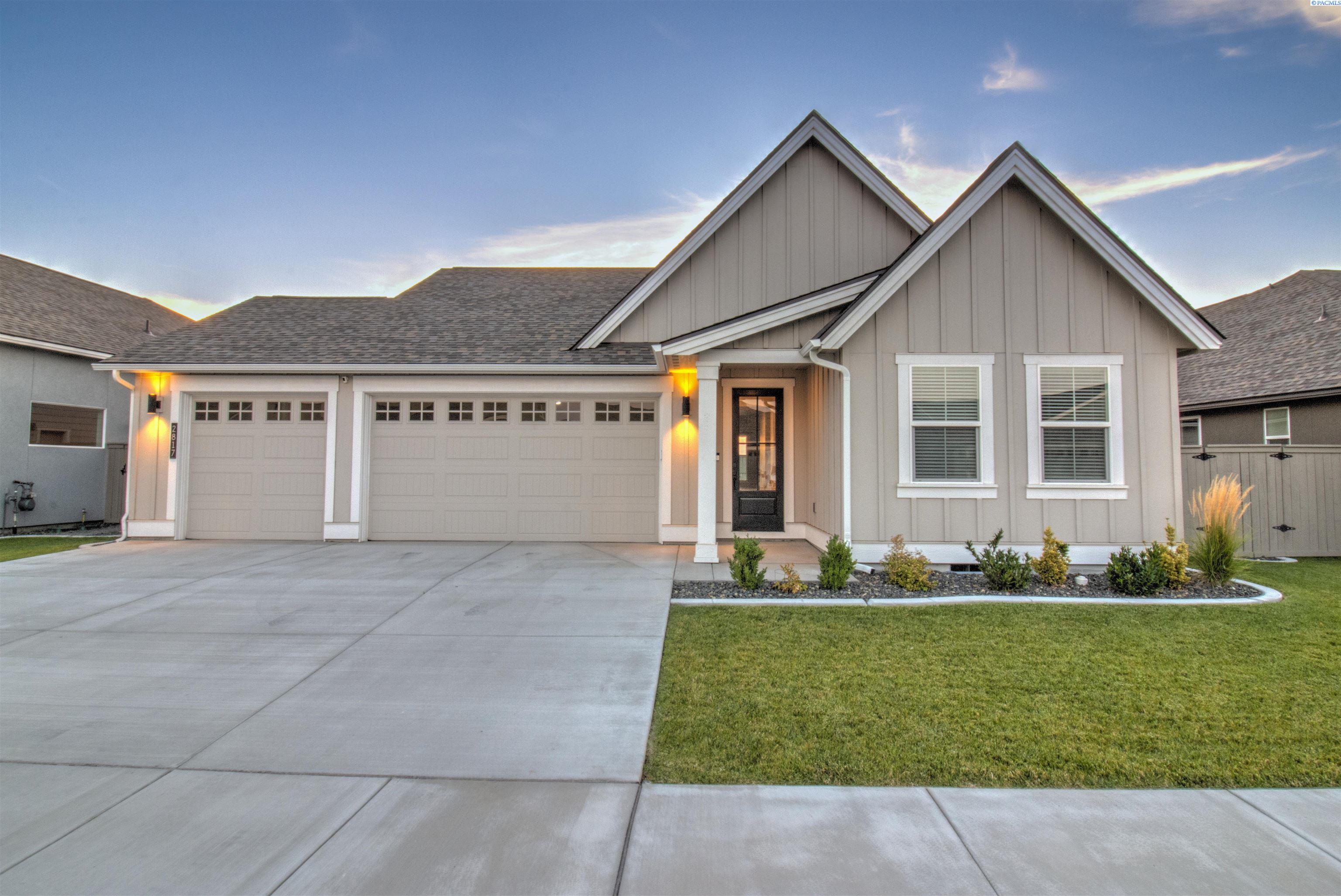 2817 Avrio Ave, Richland, WA 99354