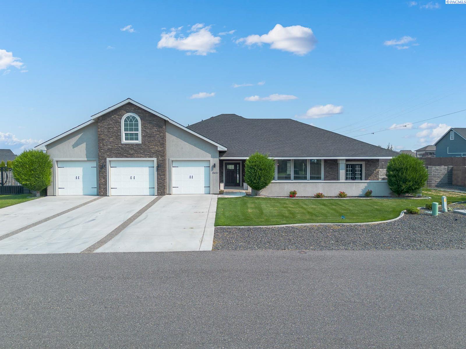 6401 Eagle Crest Dr, Pasco, WA 99301