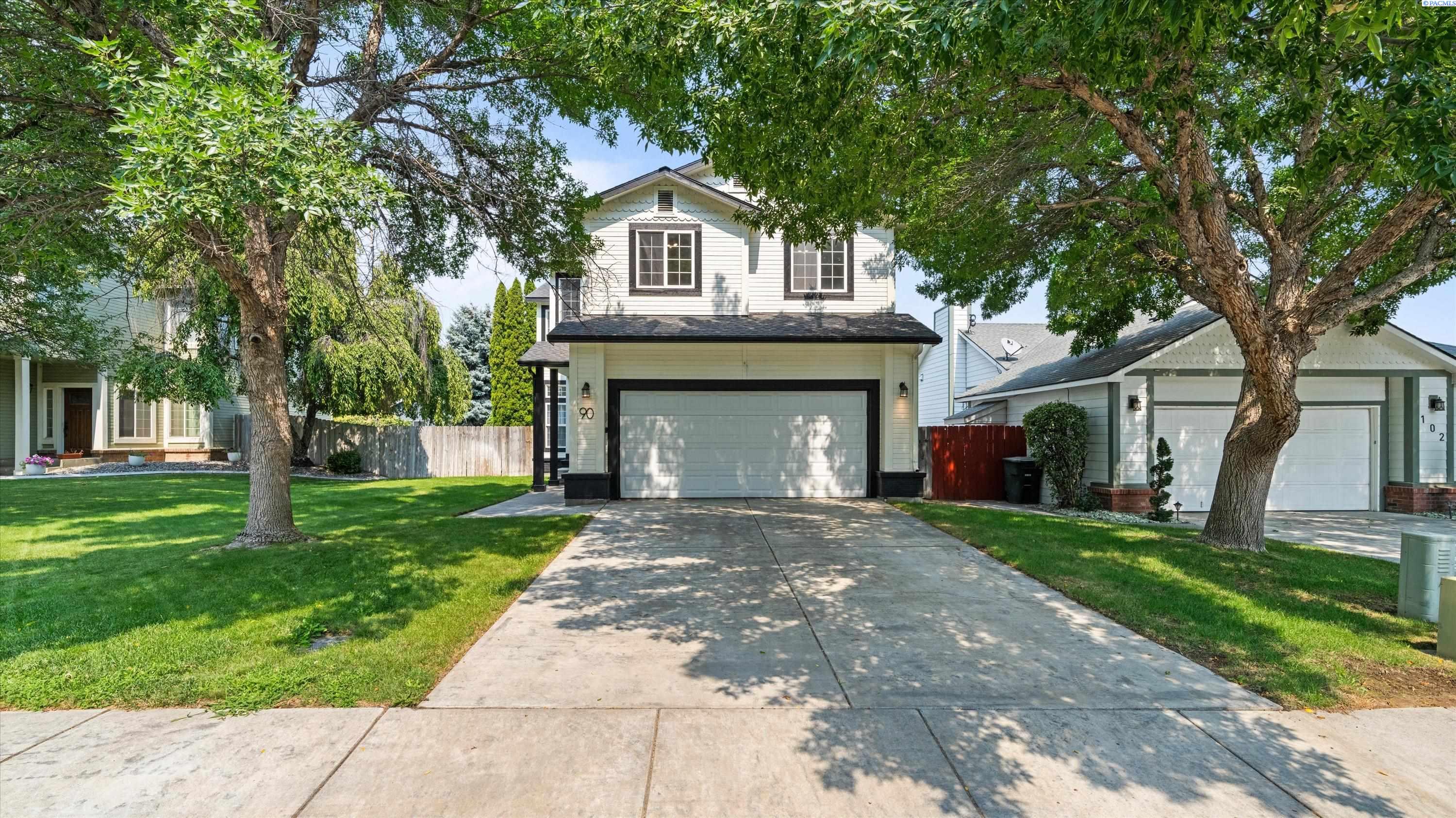 90 Bremmer St, Richland, WA 99352