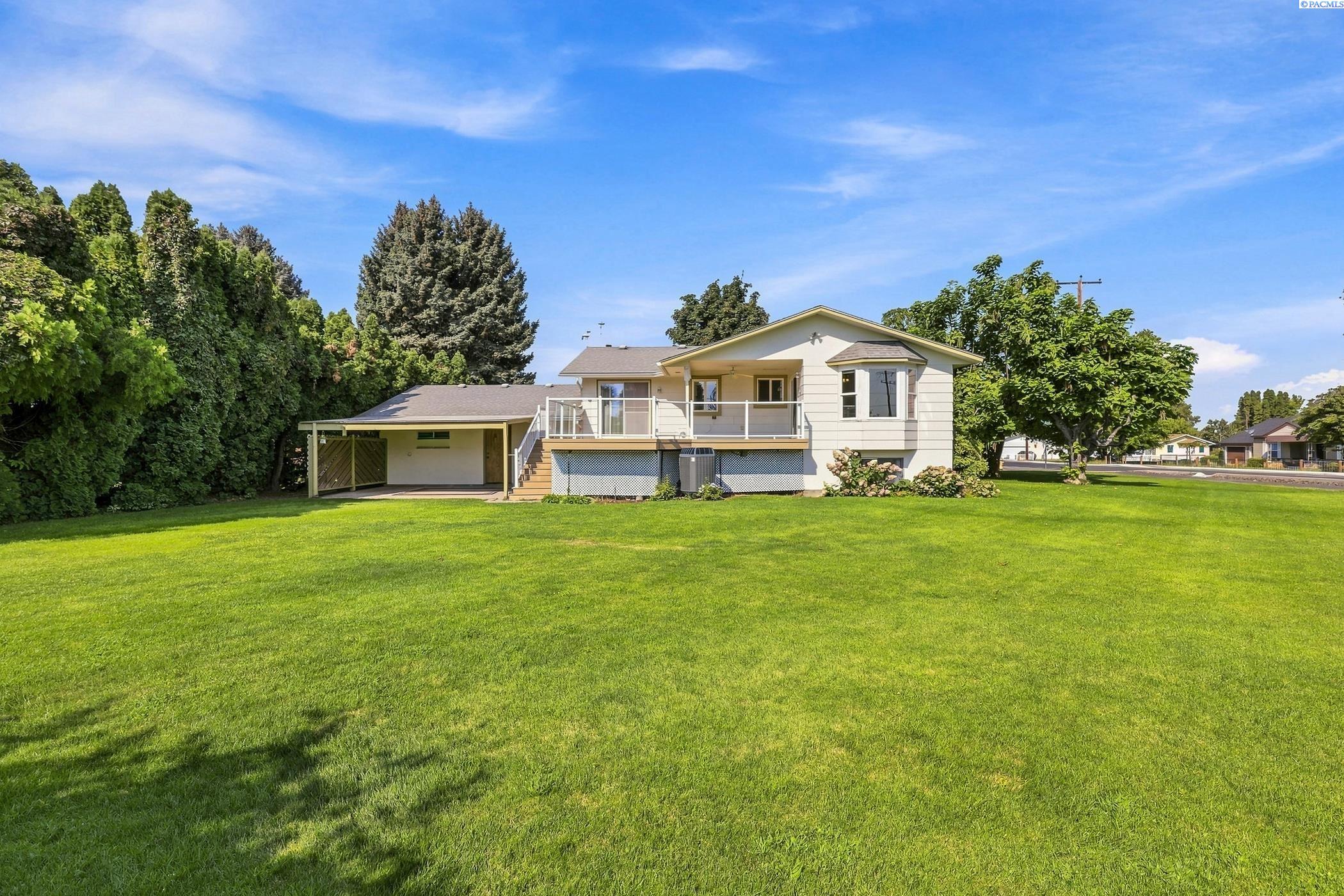 617 Road 46, Pasco, WA 99301