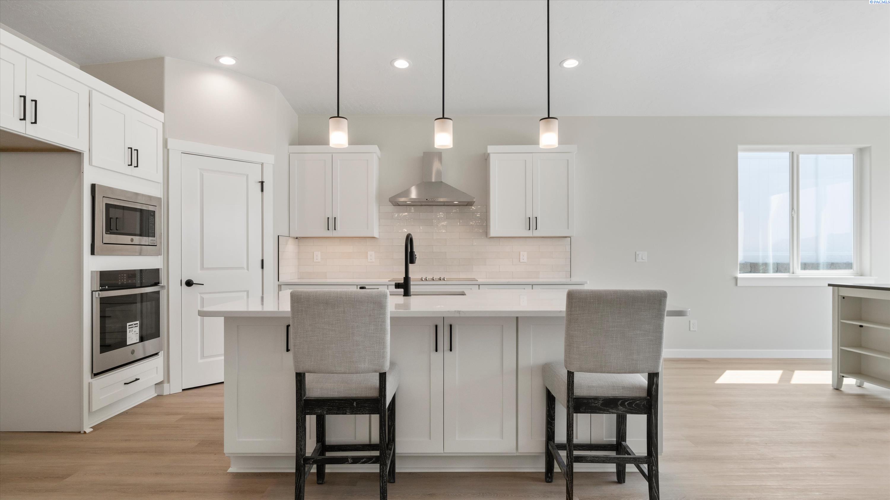 3350 S Nelson St, Kennewick, WA 99338