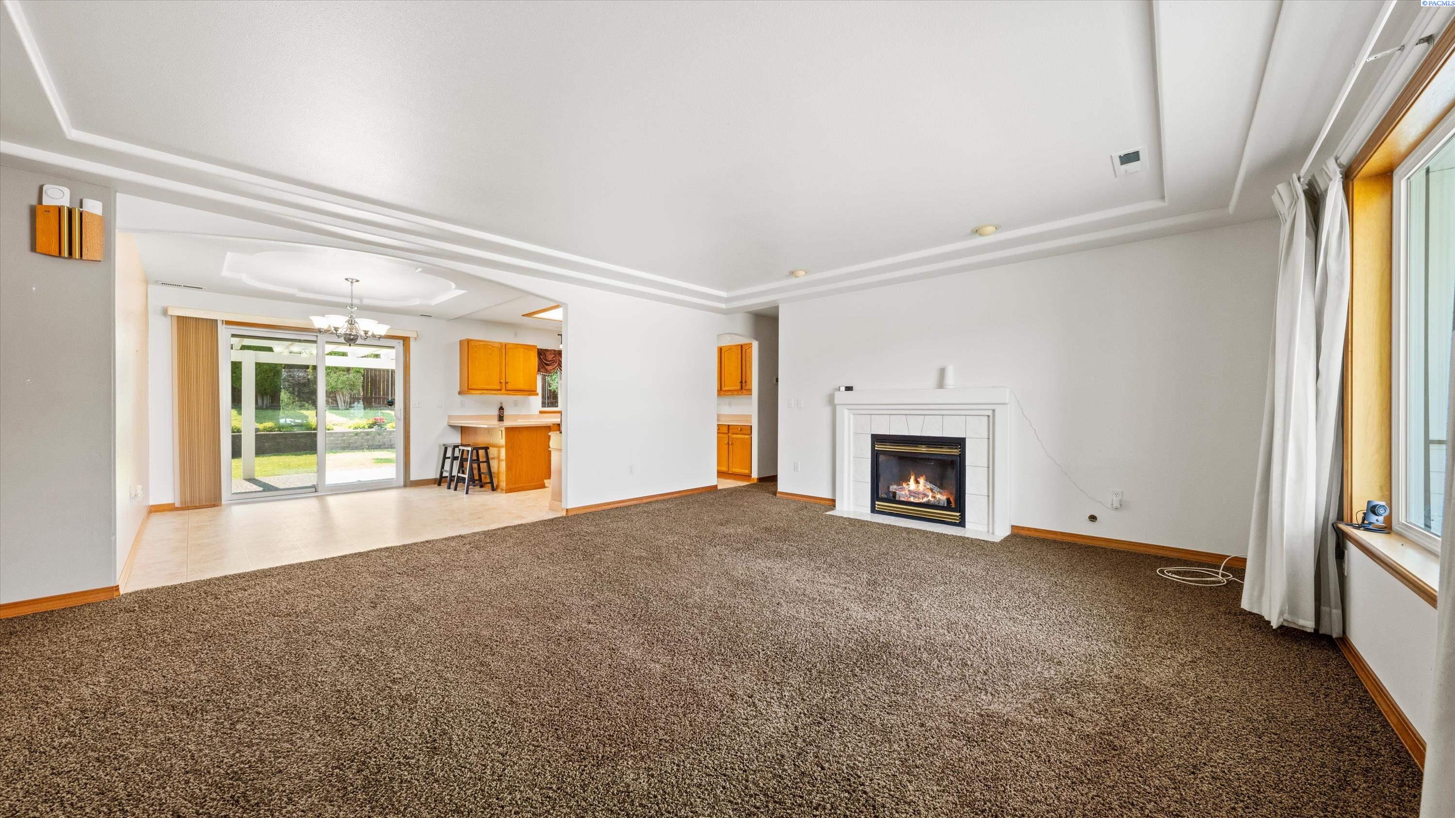 1714 S Kent, Kennewick, WA 99337
