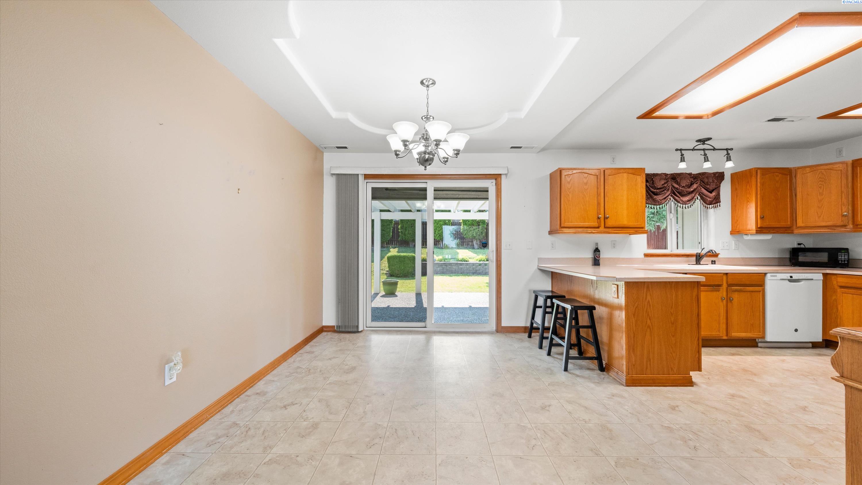 1714 S Kent, Kennewick, WA 99337