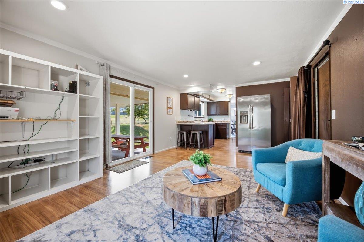 Photo 3 of Single family home for sale at 4617 W 14th Avenue, Kennewick, WA 99338 | MLS# 295609 | Listing updated on 2026-09-17